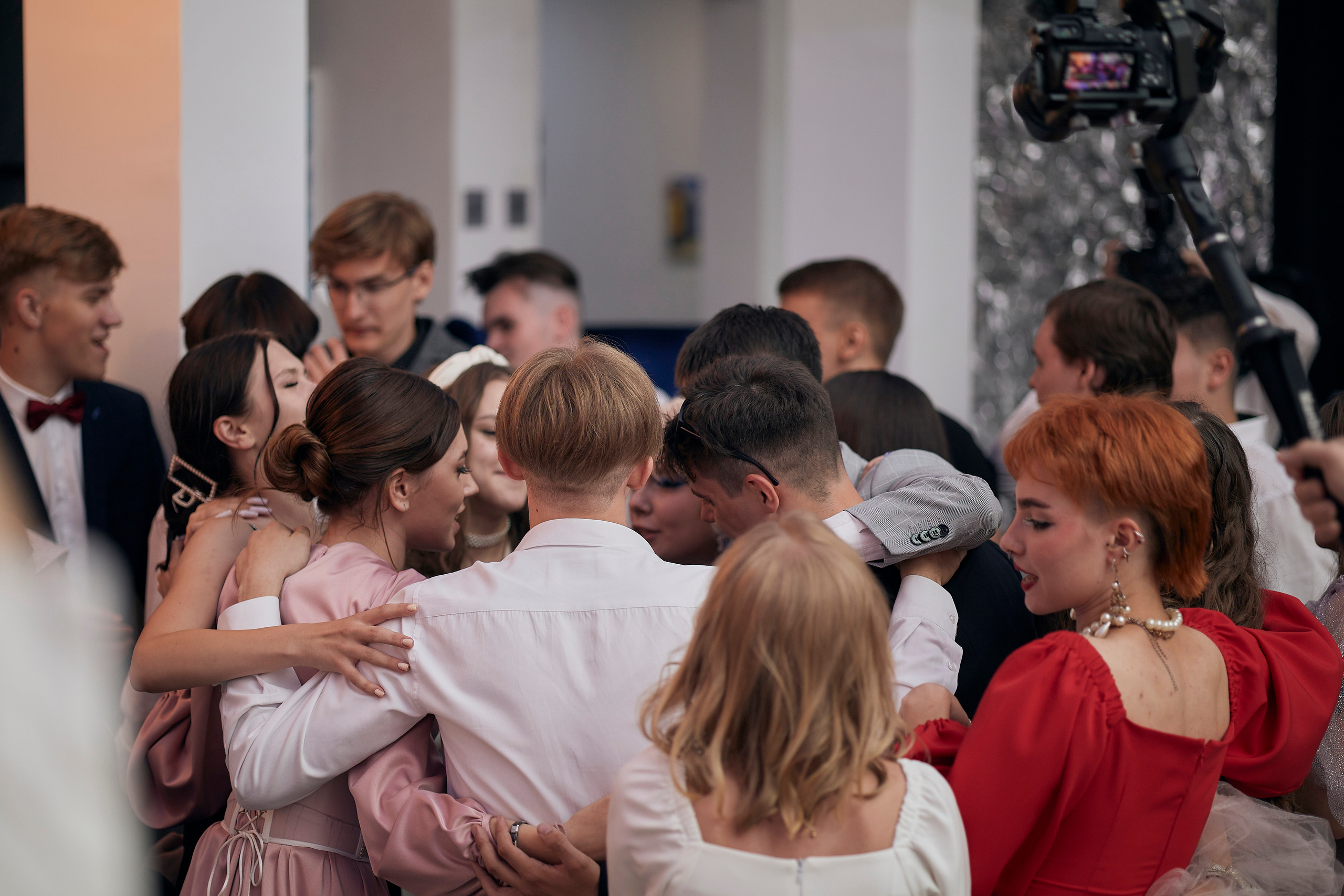 Гимназия 74 (выпускной 2022). Фотограф Иван Кузьмин на любое Ваше мероприятие