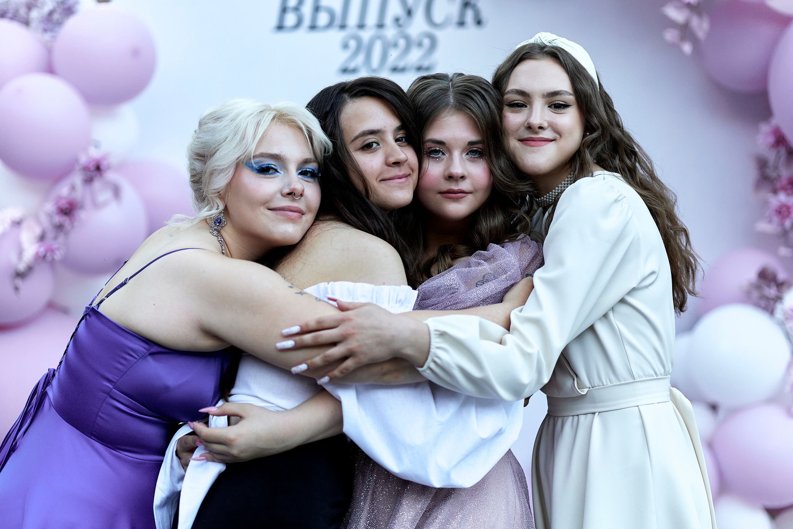 Гимназия 74 (выпускной 2022). Фотограф Иван Кузьмин на любое Ваше мероприятие