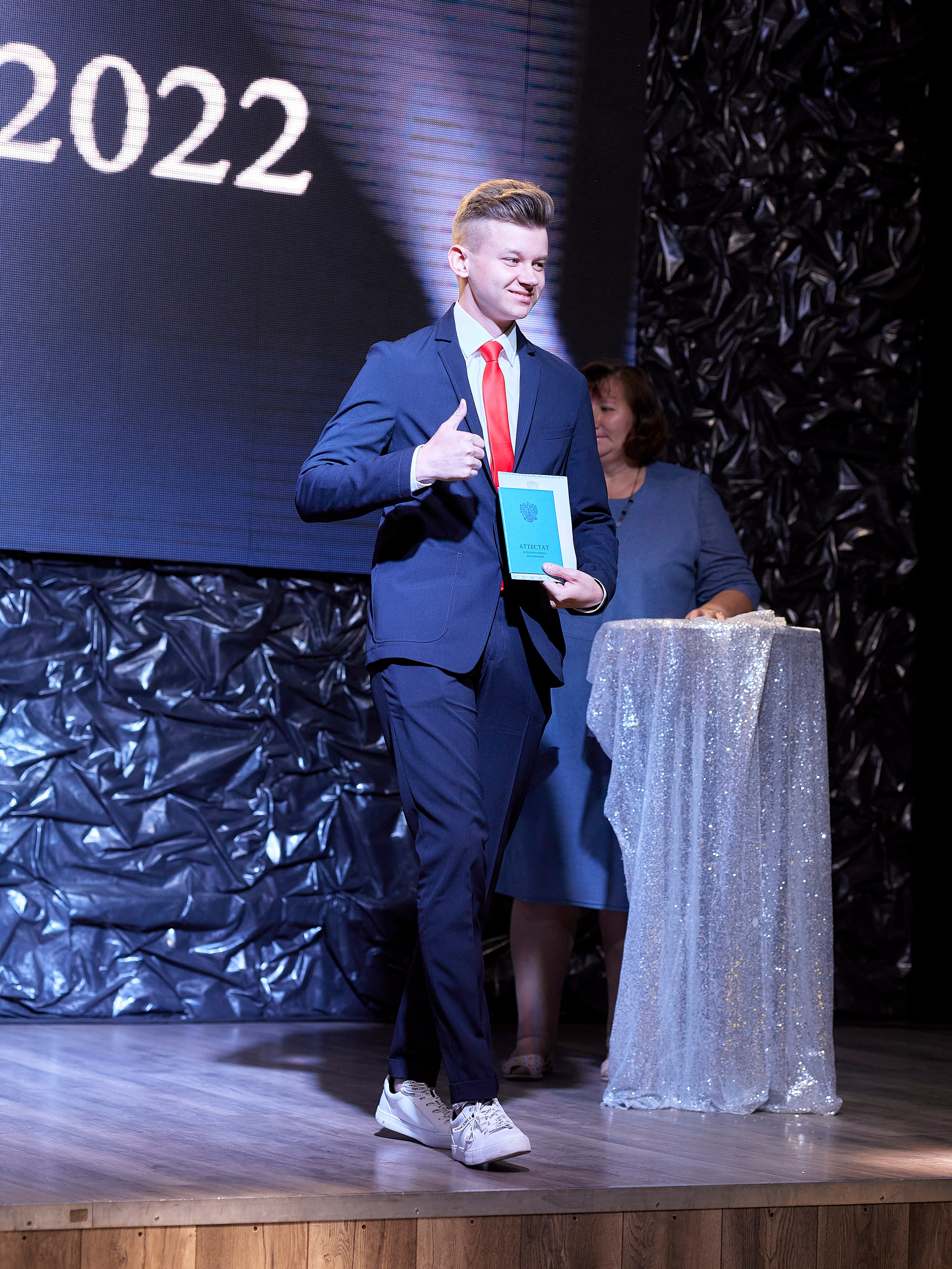 Гимназия 74 (выпускной 2022). Фотограф Иван Кузьмин на любое Ваше мероприятие