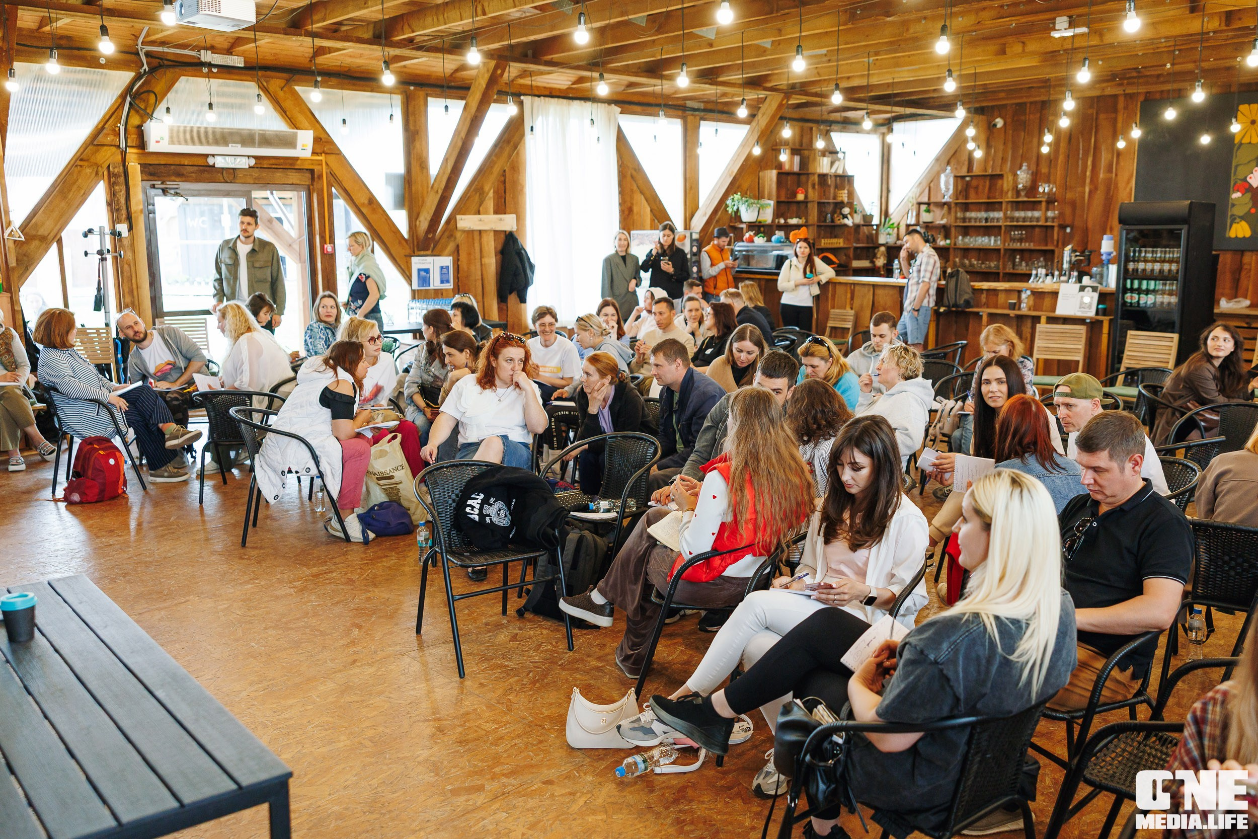 Фоторепортаж с форума «Мой бизнес. Сила в окружении». One Media Life: фоторепортажи, фотоотчеты с мероприятий и заведений