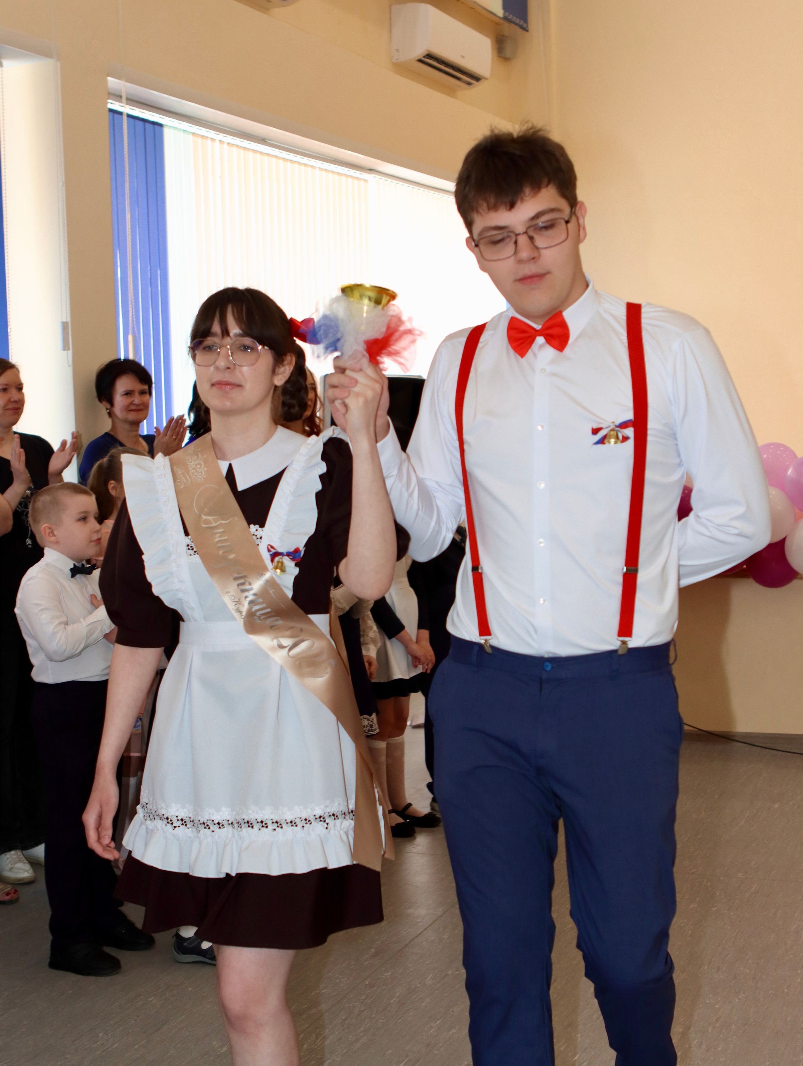 Школьный выпускной. Фотограф в Курске Смирнов Евгений