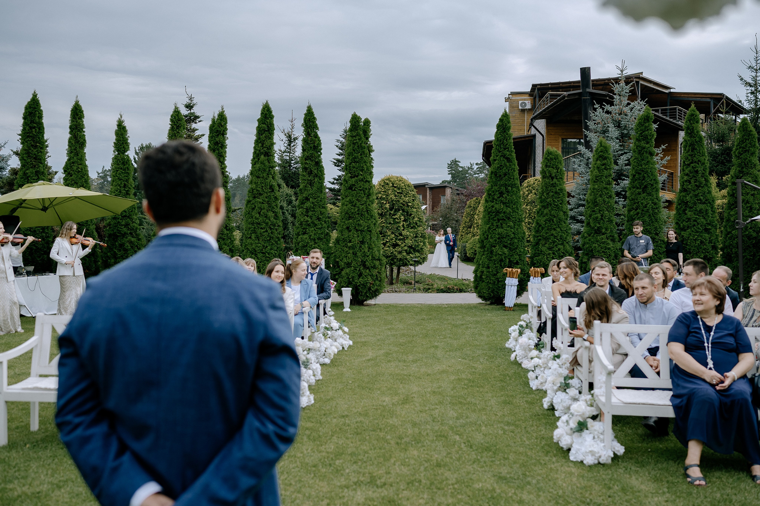 Свадебная фотосессия и выездная регистрация в Artiland. Свадебный фотограф Москва — Сергей и Татьяна