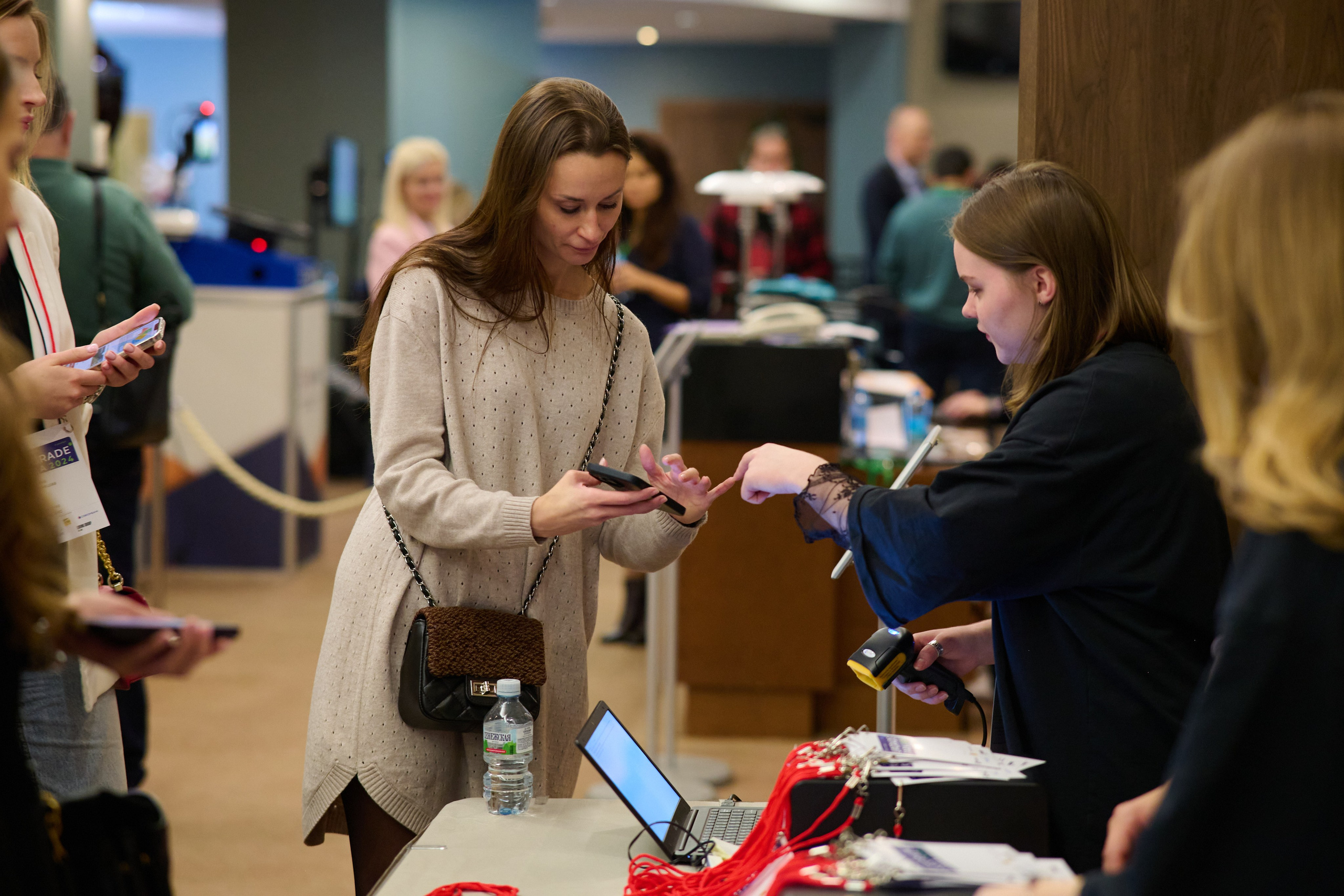 Upgrade года 2024. Репортажный фотограф в Москве и Санкт-Петербурге — Профессиональная съёмка мероприятий | Данила Золкин