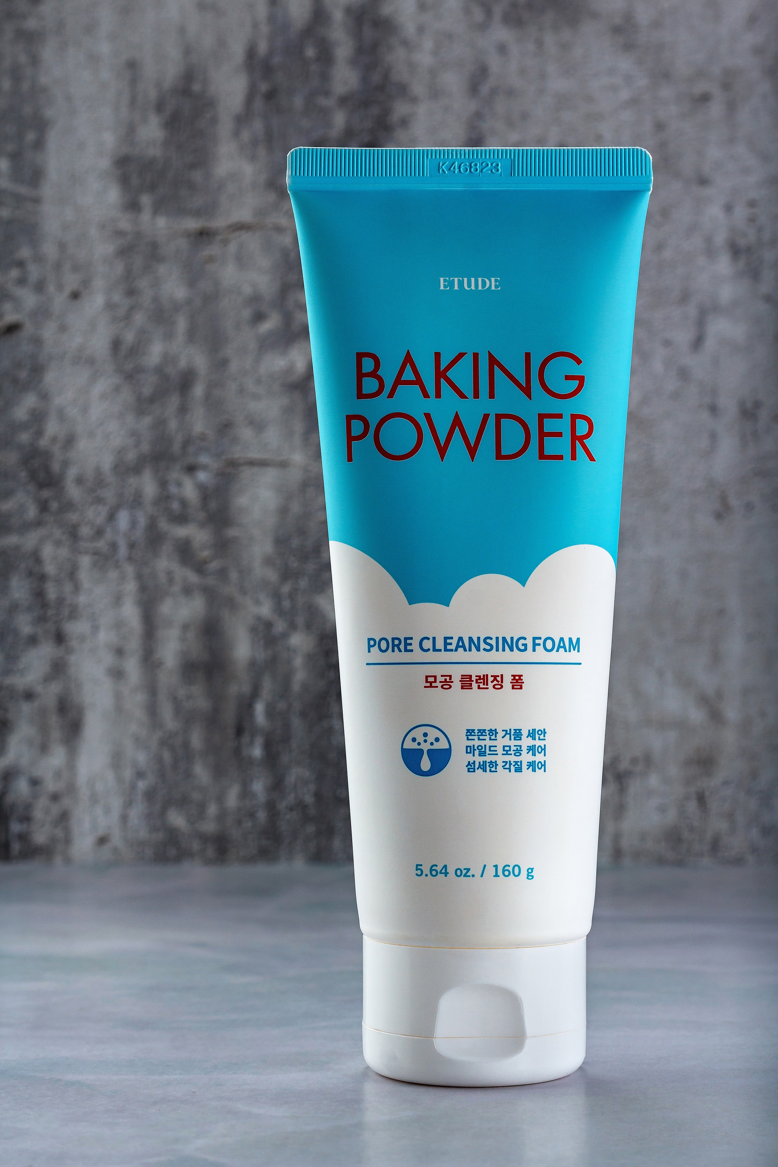 Пенка для умывания предметное фото имидж