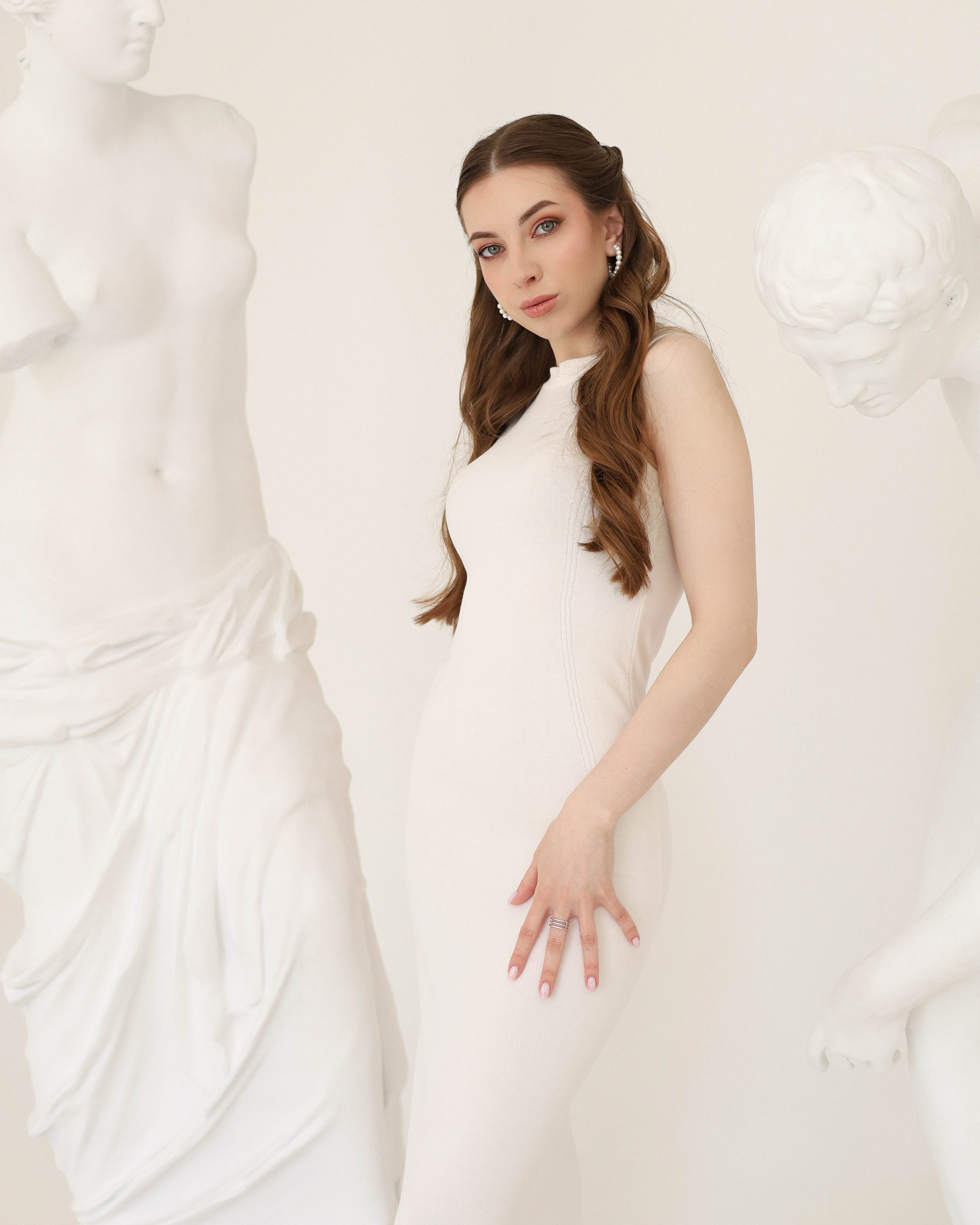 Индивидуальные. Здравствуйте! Меня зовут Алина, я специализируюсь на женской портретной, парной и семейных съемках