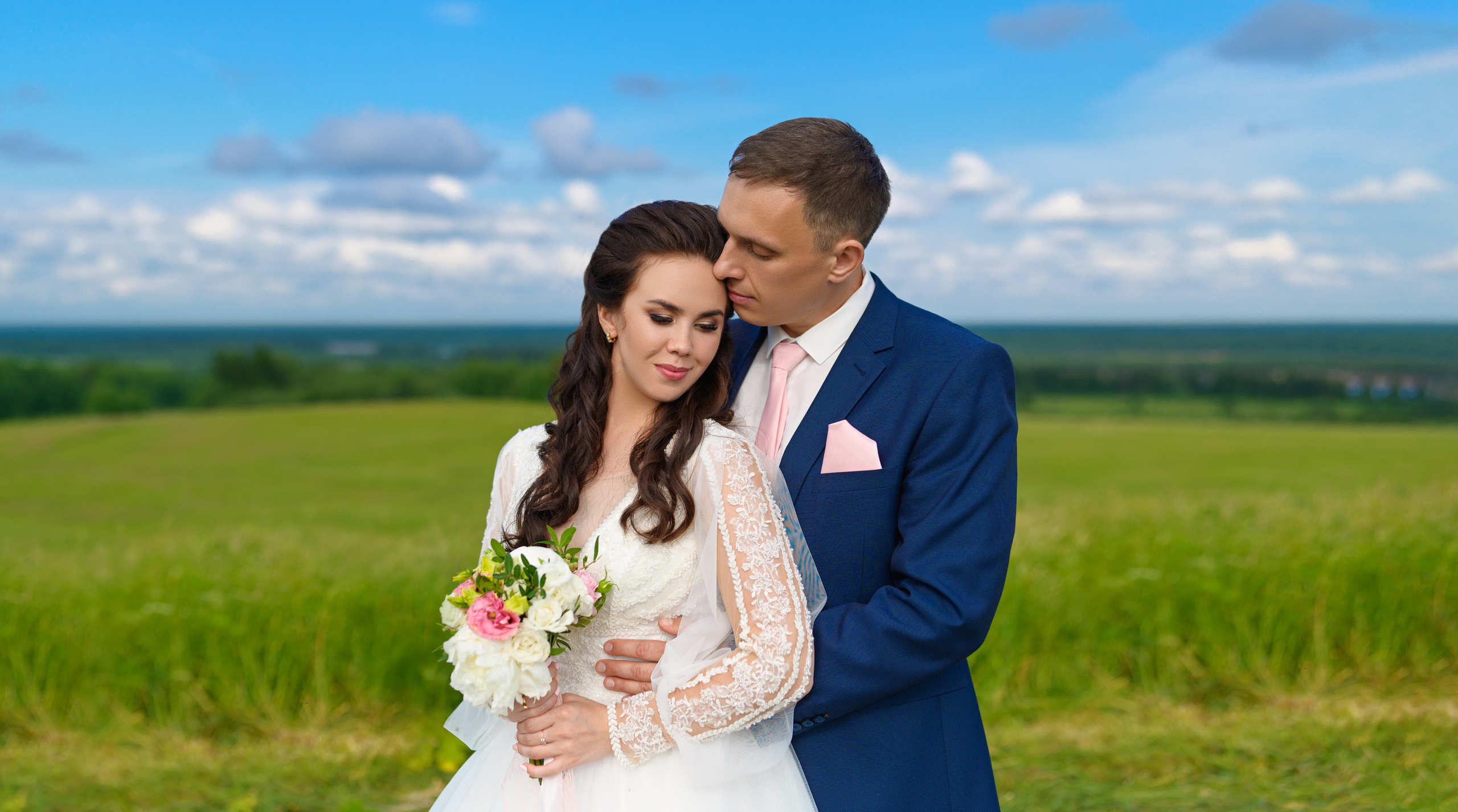 Свадебная съемка. Школьный и свадебный фотограф в Сыктывкаре Никита Козлов