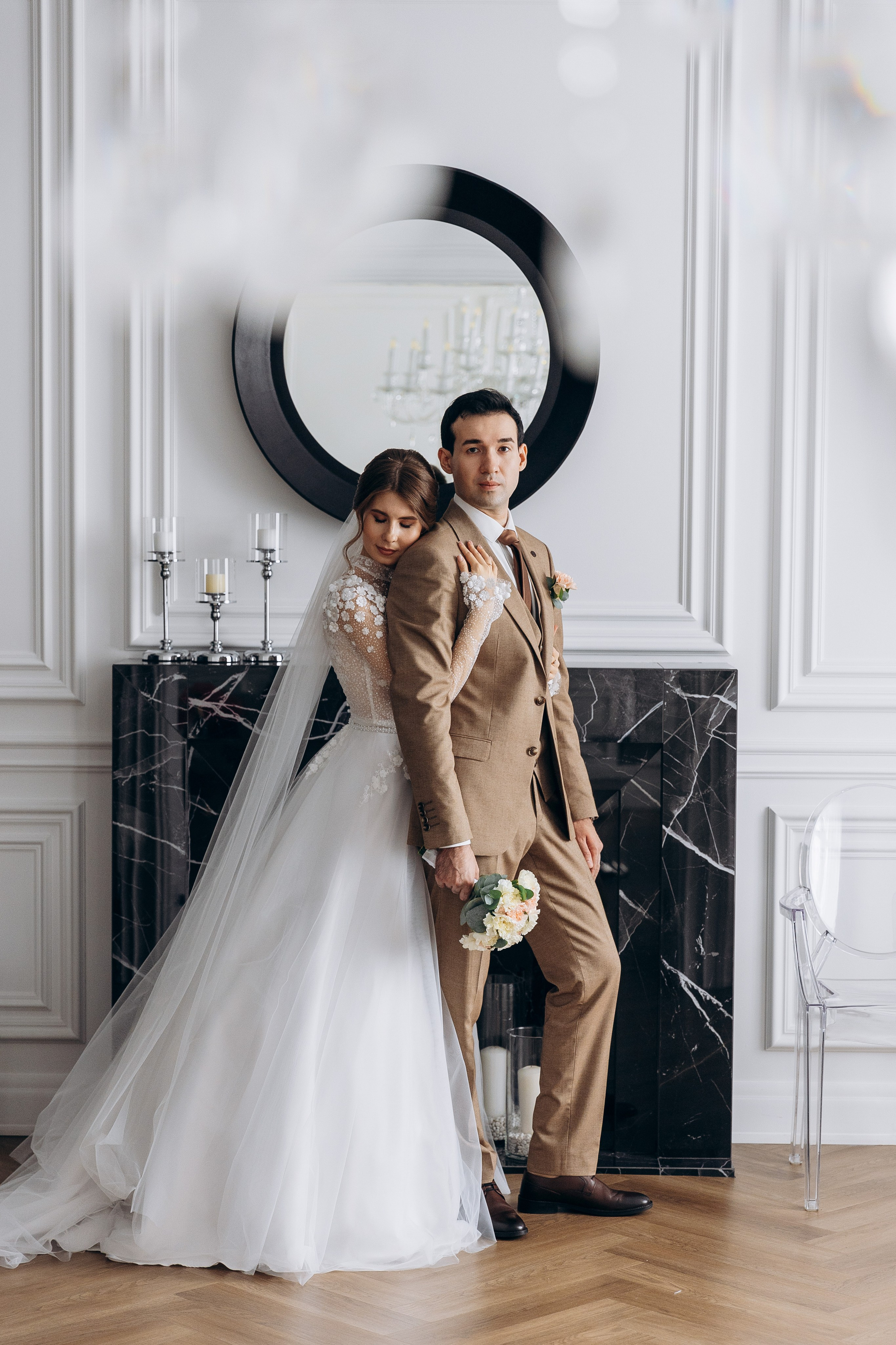 фотограф на свадьбу, встреча молодоженов, фотосессия в отеле