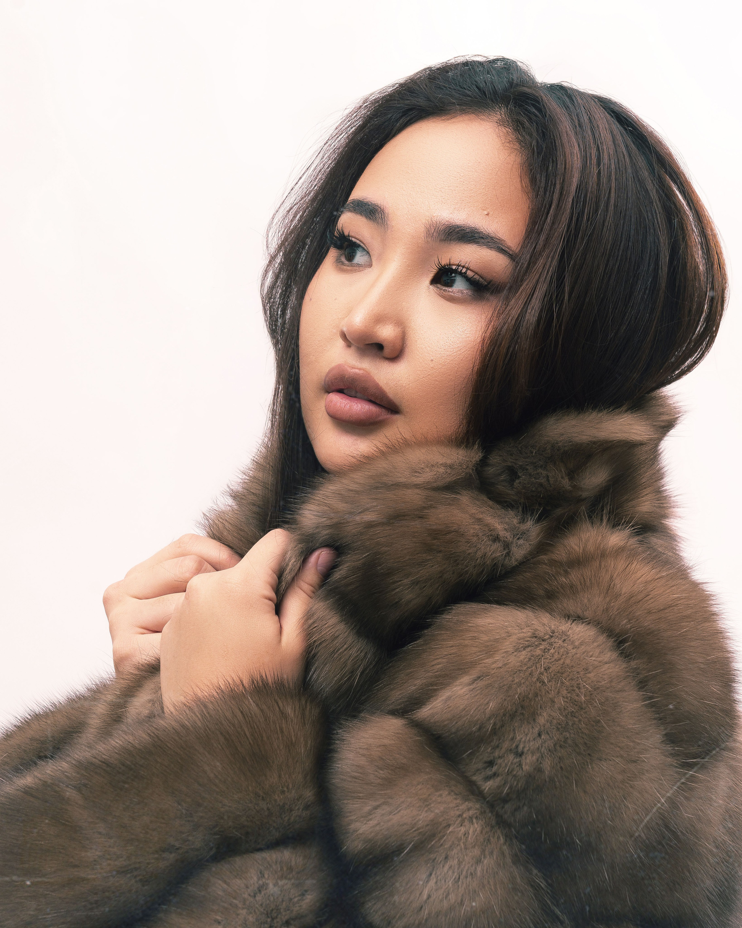 Айым. Nurken Omirbay Digital Creator | Photo & Video