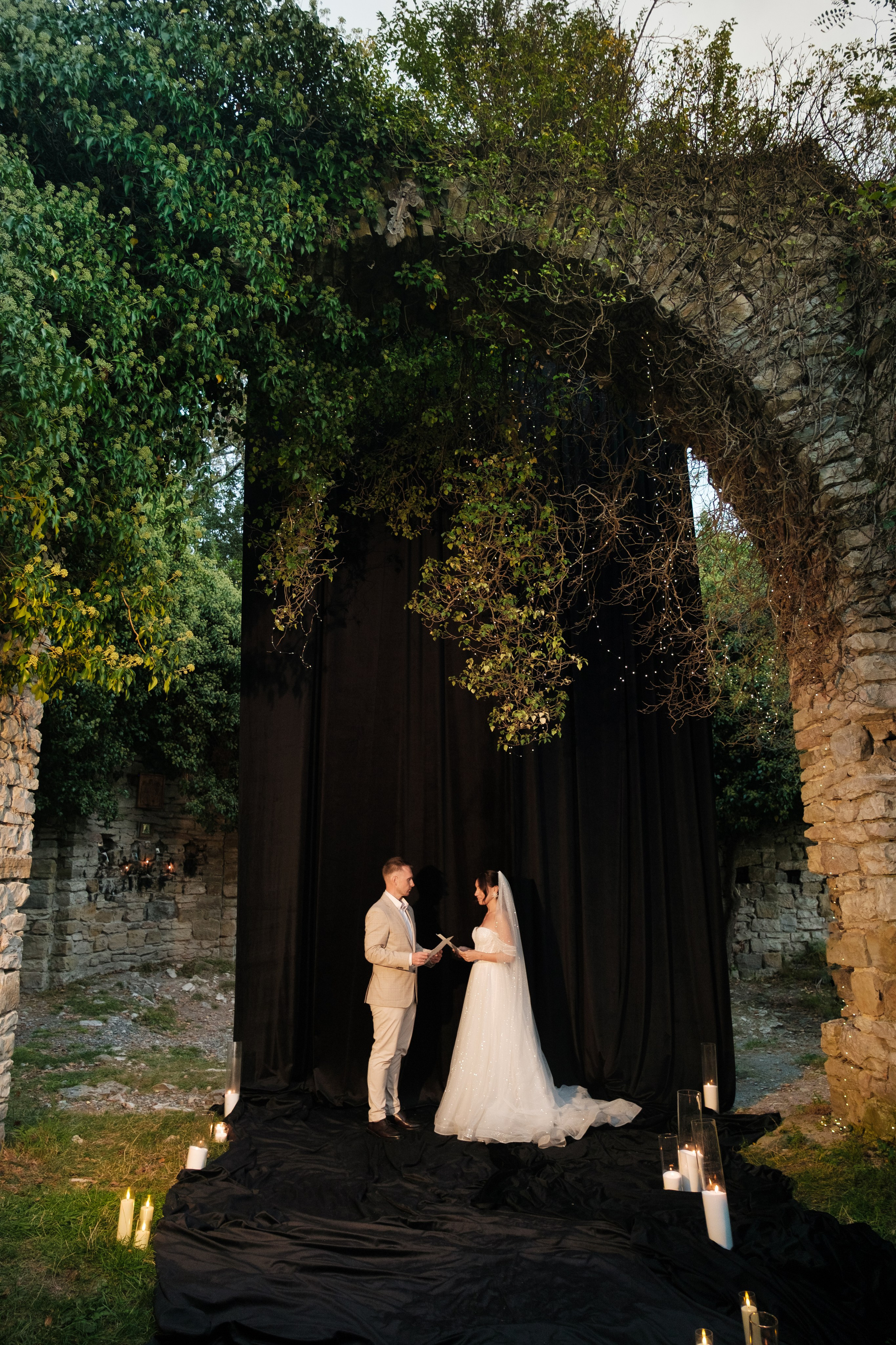 Две Здезды — Храм 19 века. Свадебный Видеограф Фотограф в Сочи