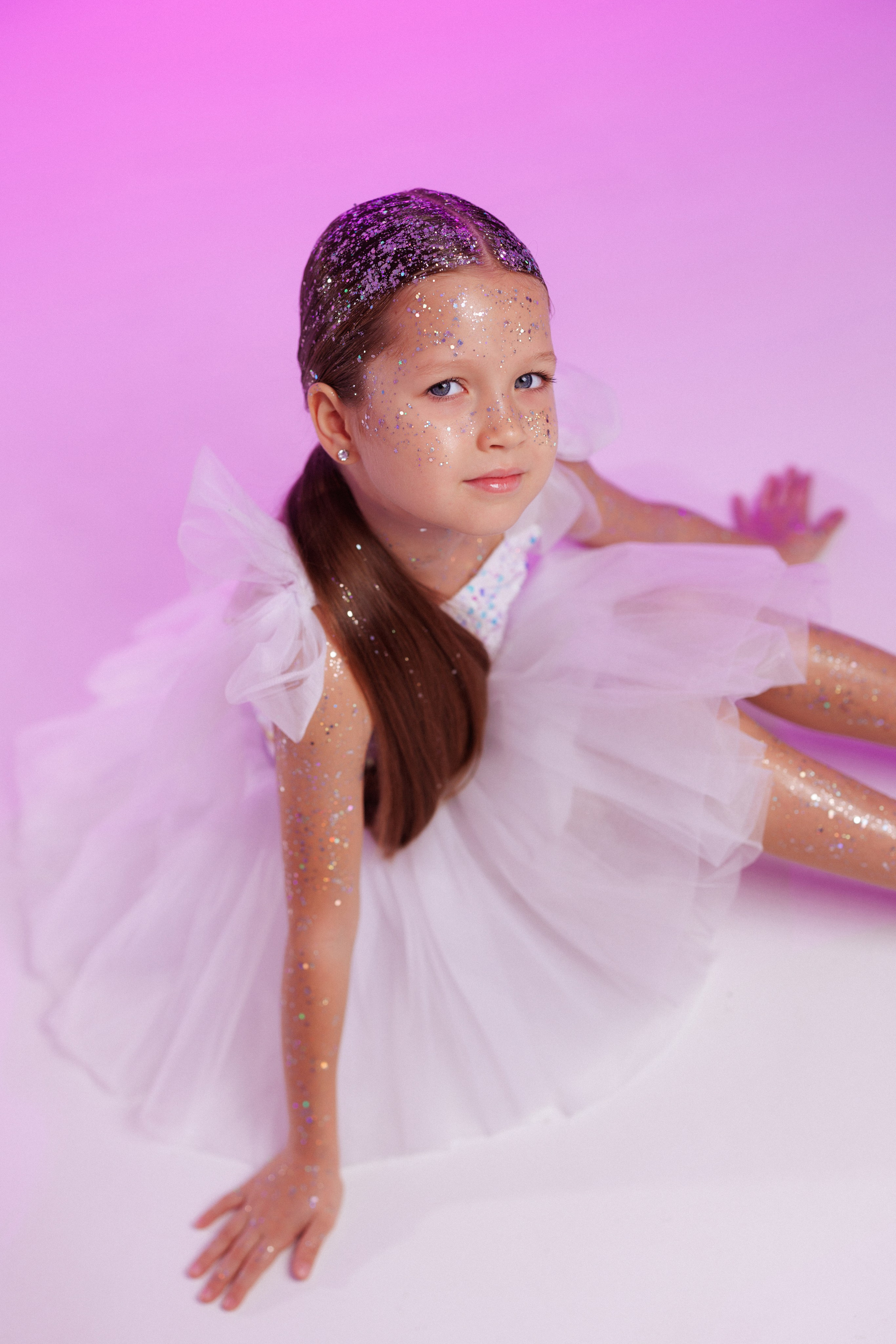 Детская фотосессия с блёстками на теле и лице. Семейный и детский фотограф в Краснодаре Анна Трашкова