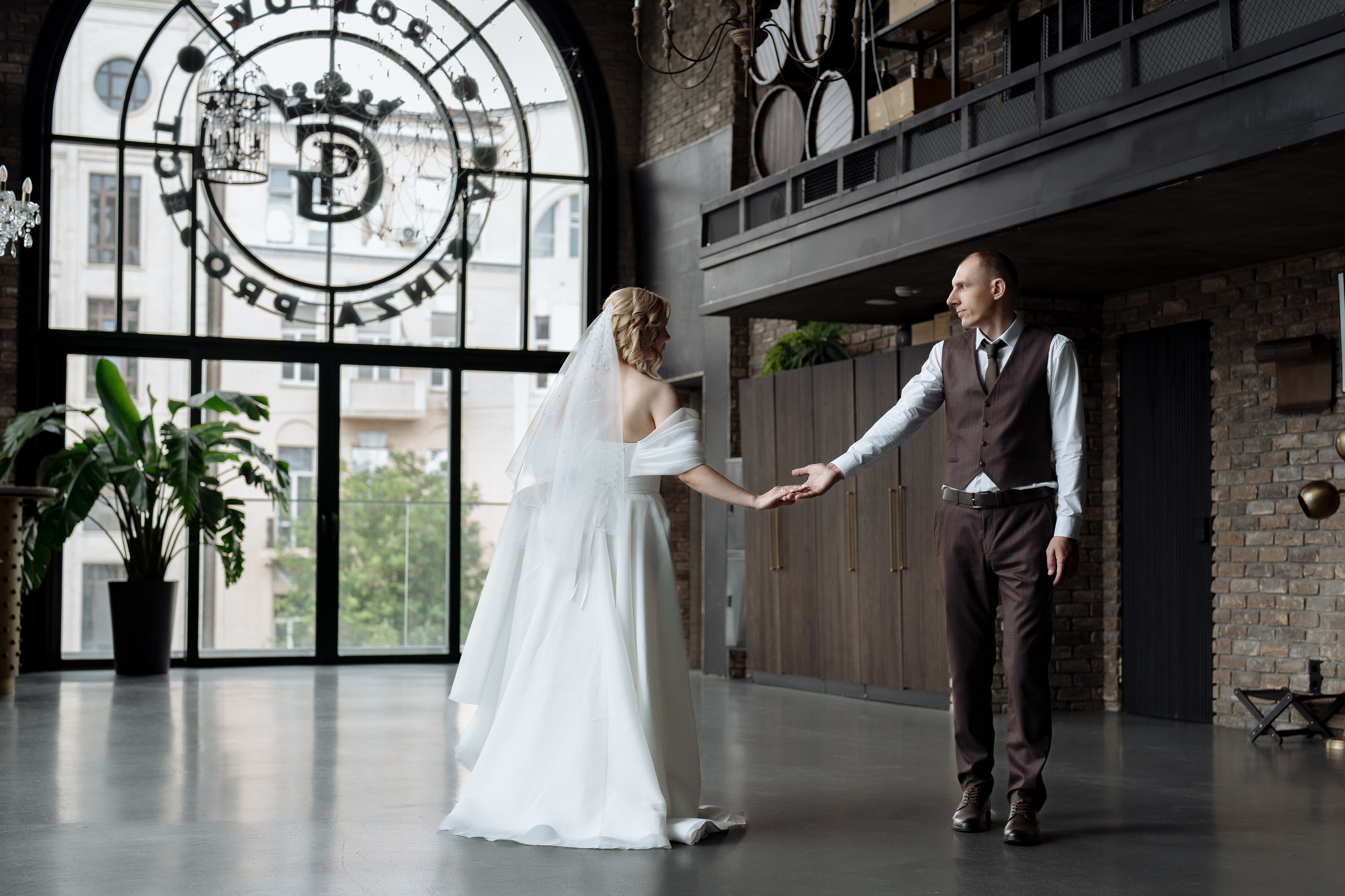 Виктор и Юлия