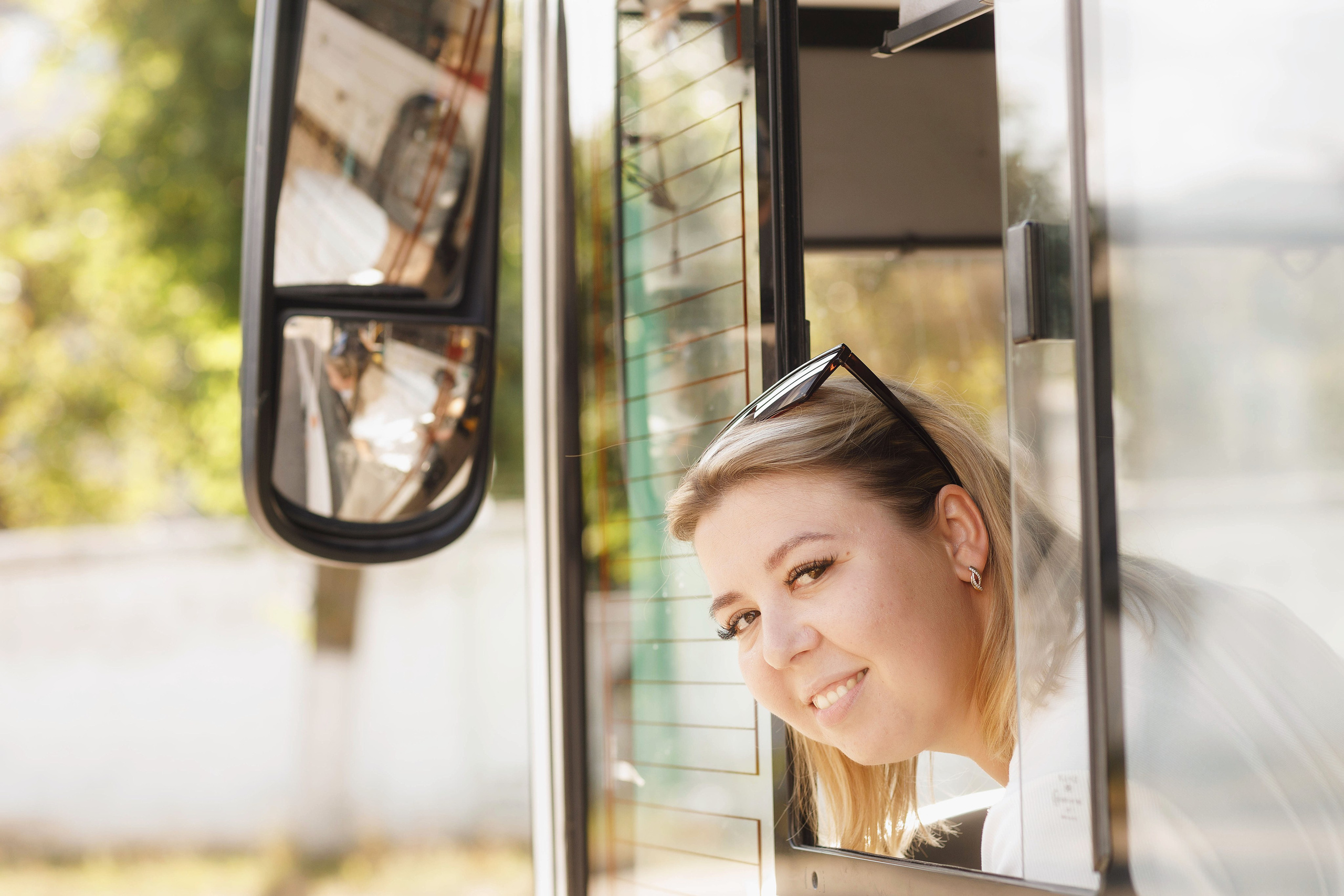 Лучший водитель троллейбуса России — 2024. Портретный и репортажный фотограф в Чебоксарах Андриян Чаркин