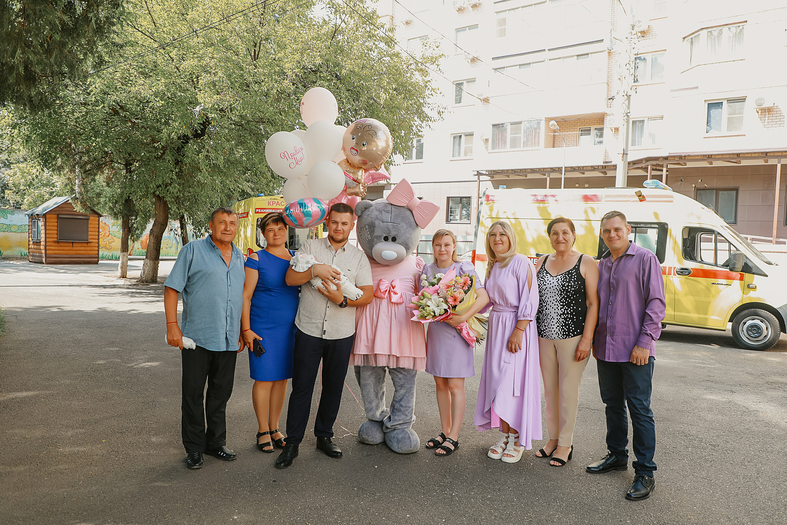 Выписка с роддома. Свадебный и семейный фотограф/видеограф в Краснодаре Наталья Осинская