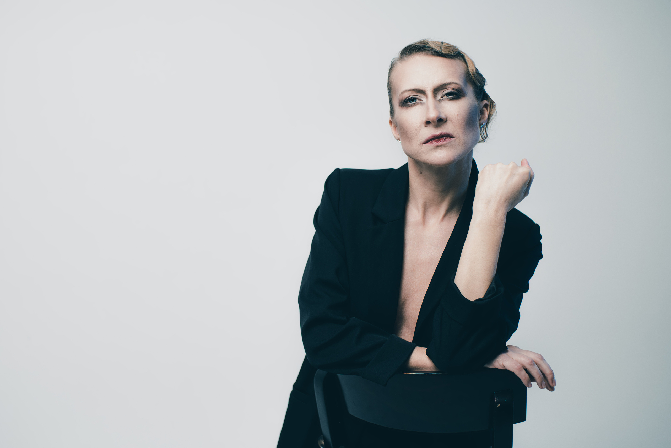 Фотосессия модели для книжных иллюстраций