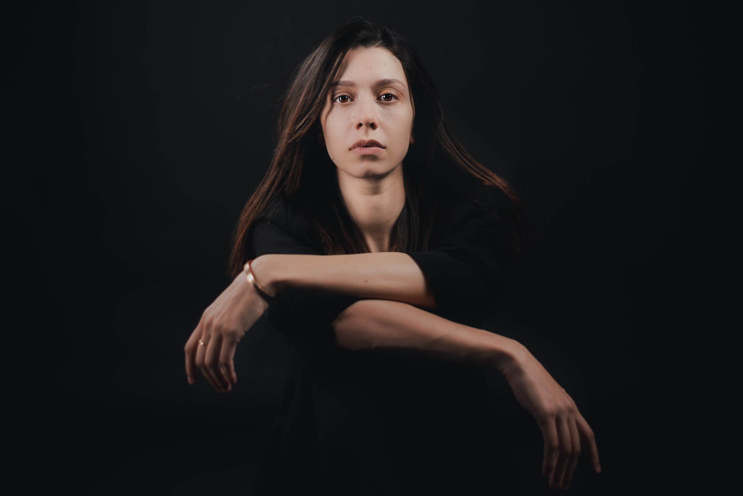 France Model in photo studio