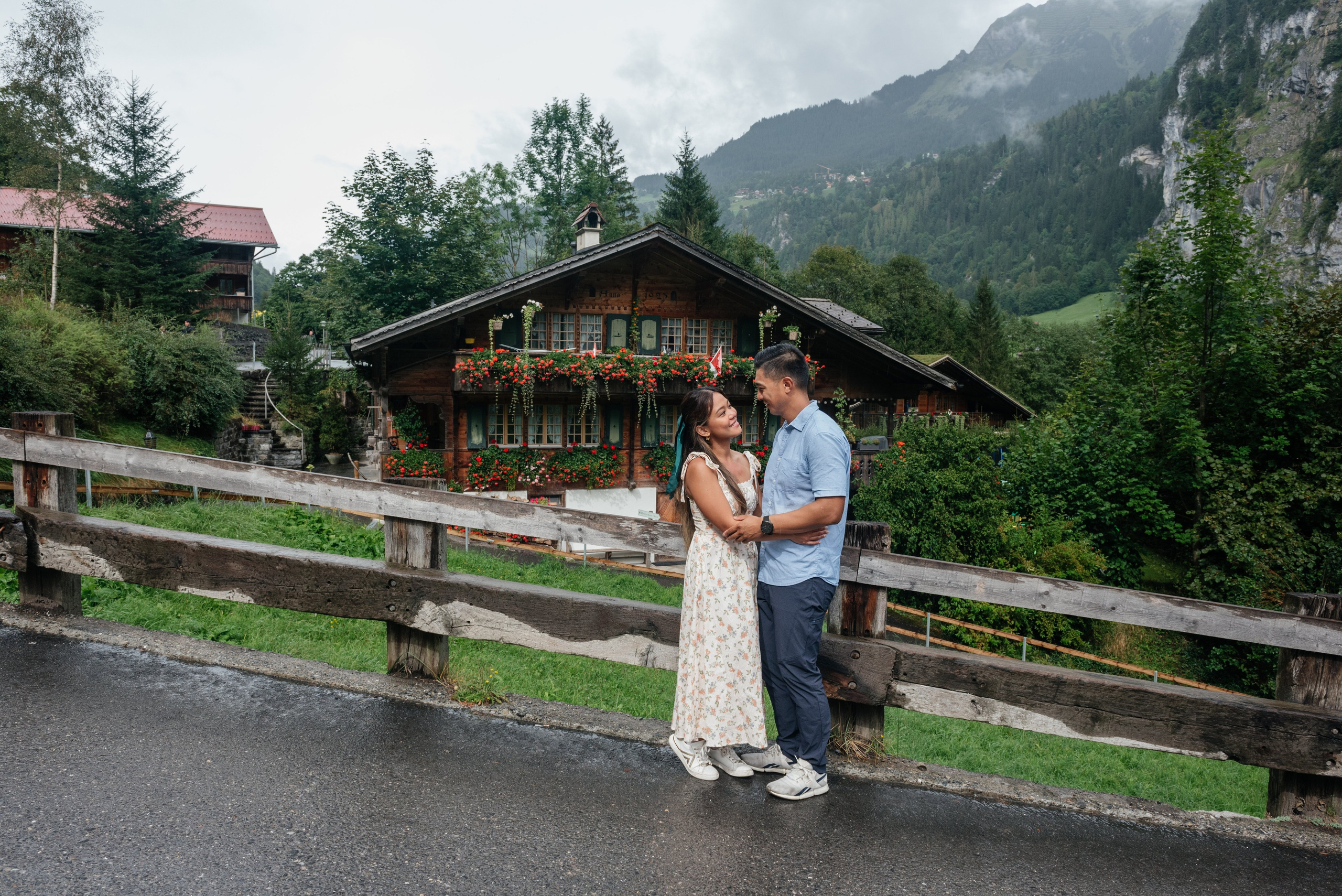 Angeline & Kenneth (Lauterbrunnen). Photographer in Interlaken area