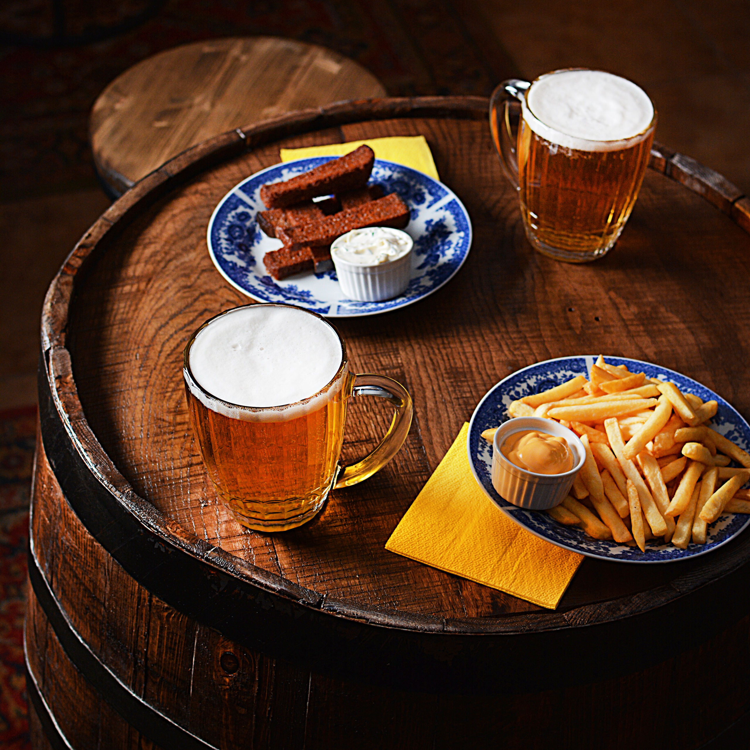 «На Дне» рюмочная. Фотограф Надежда Жемкова. Фотосъёмка, ретушь, фотомонтаж для вас и вашего бизнеса