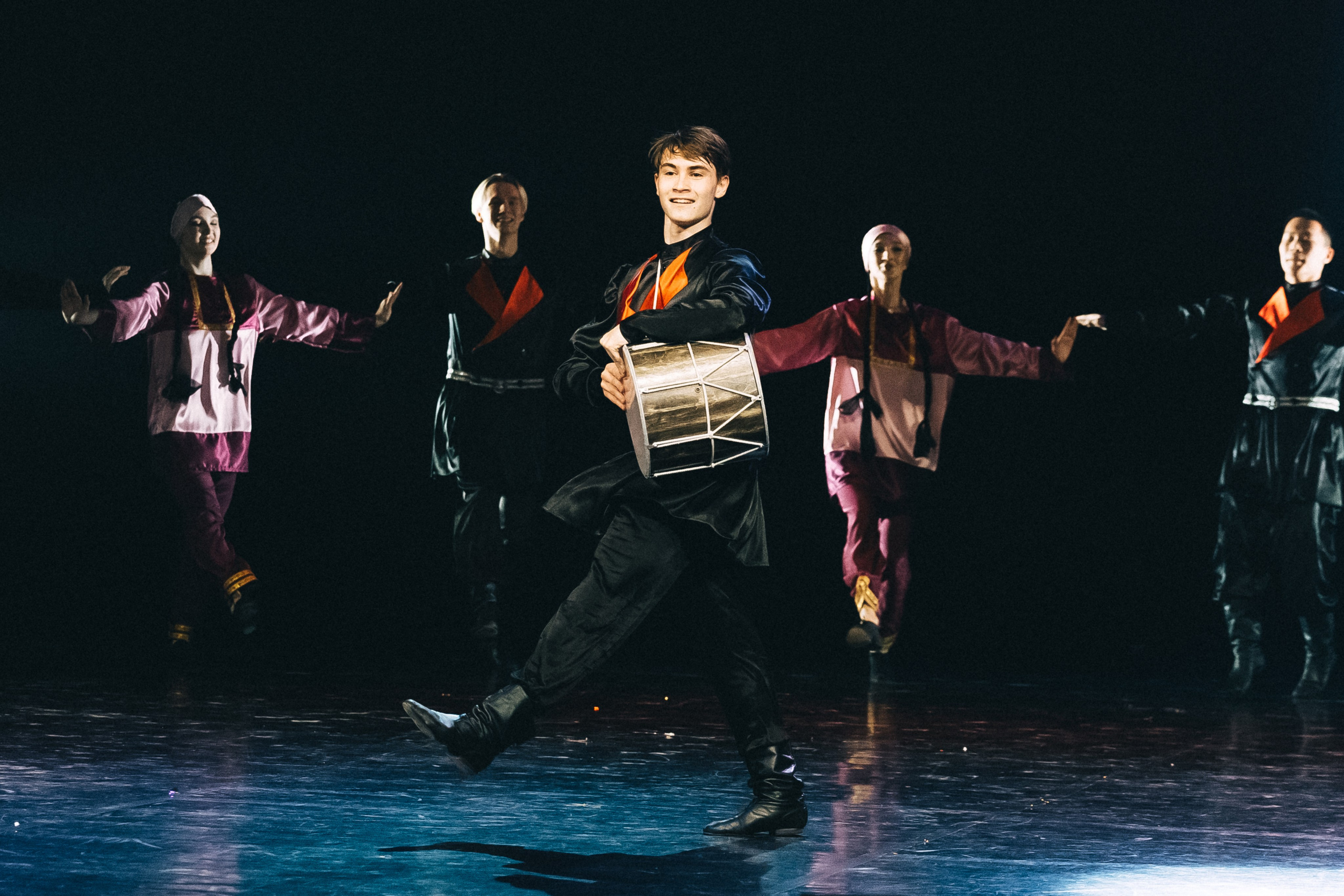 Отчётный концерт (КемГИК). Фотограф Кемерово | Сергей