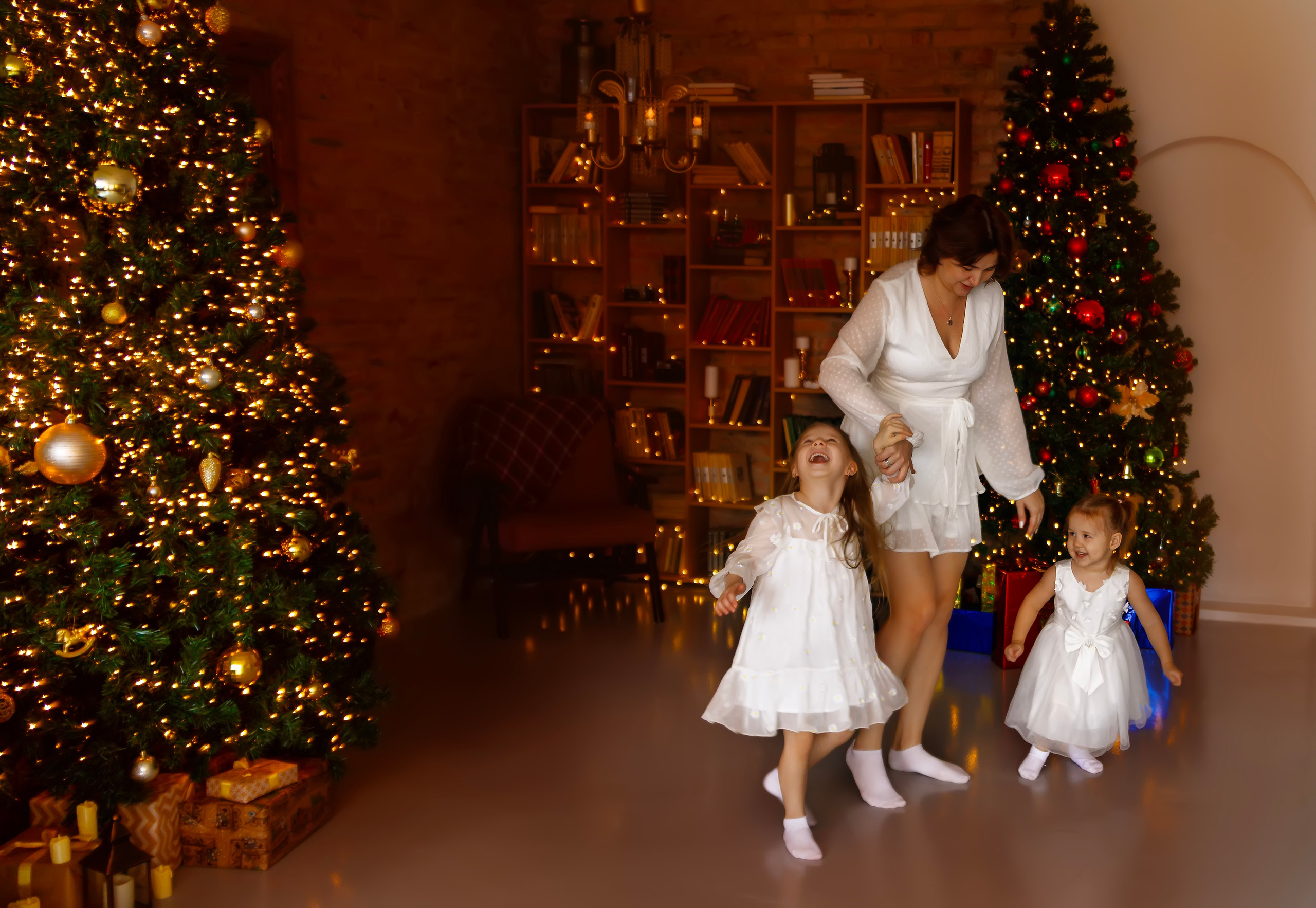 Семейная фотостудия. Семейный, свадебный и детский фотограф в Новосибирске Ольга Хидченко