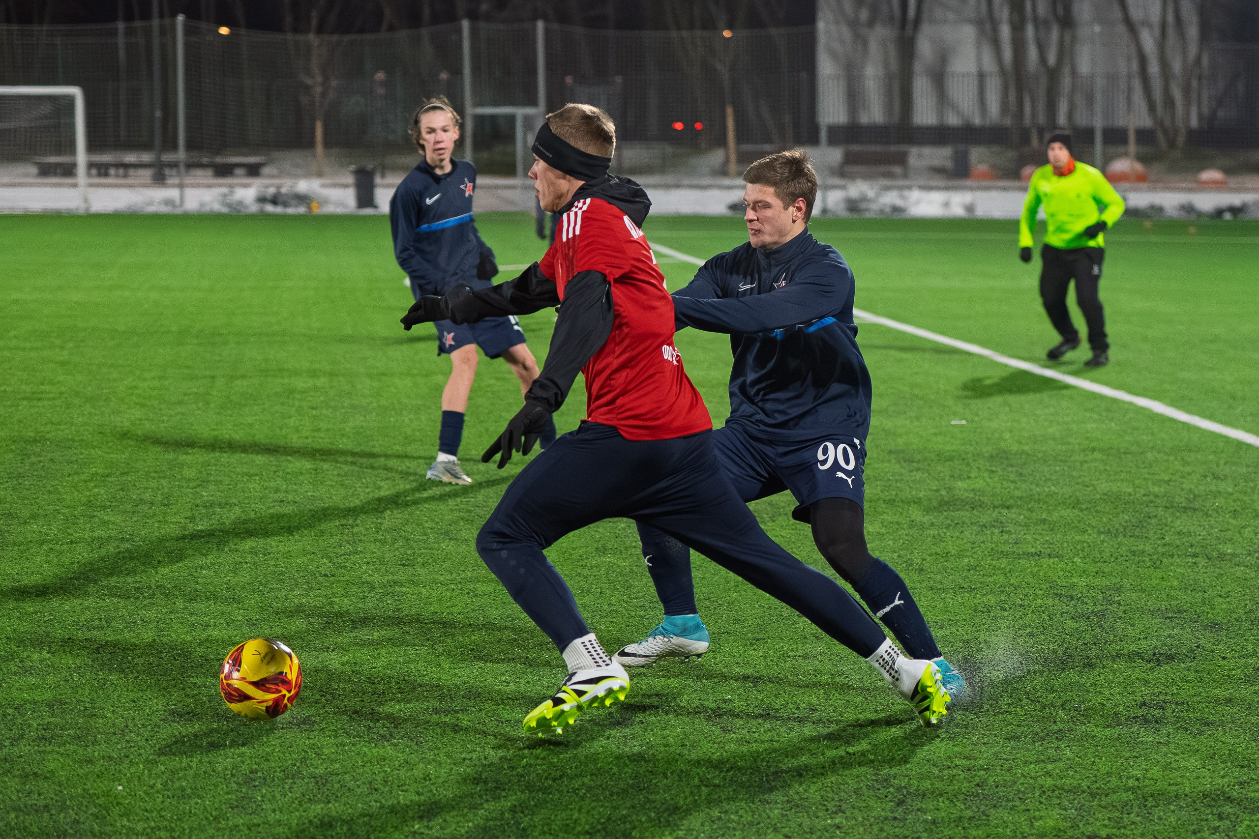 Атлетико — Цервена Звезда — Чемпионат ЛФЛ ЮВАО. Спортивная фотосъемка в Москве и Московской области — Спорт в Москве