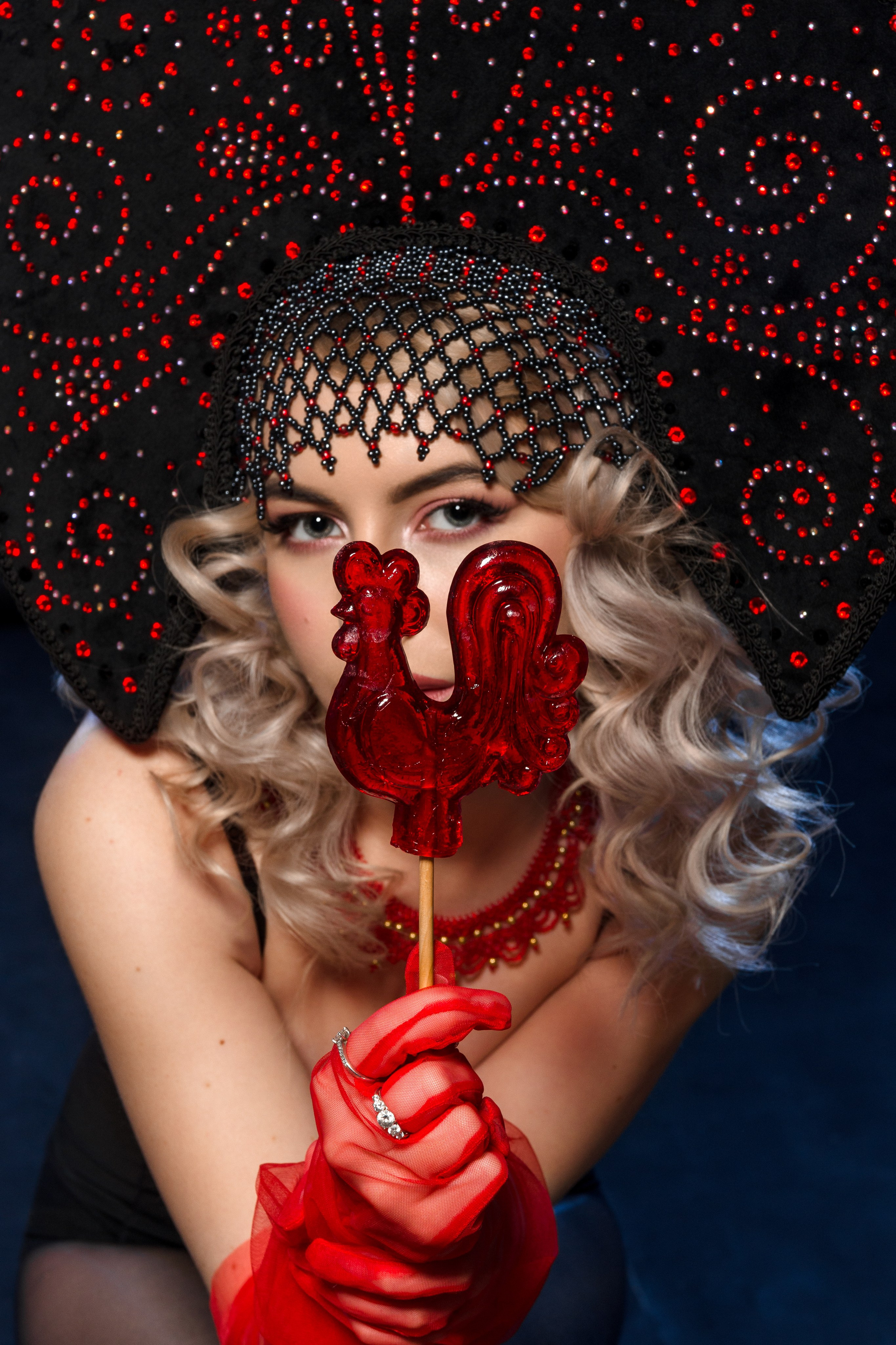 Съемки в студии. Индивидуальные, семейные, студийные съемки в Серпухове и за пределами