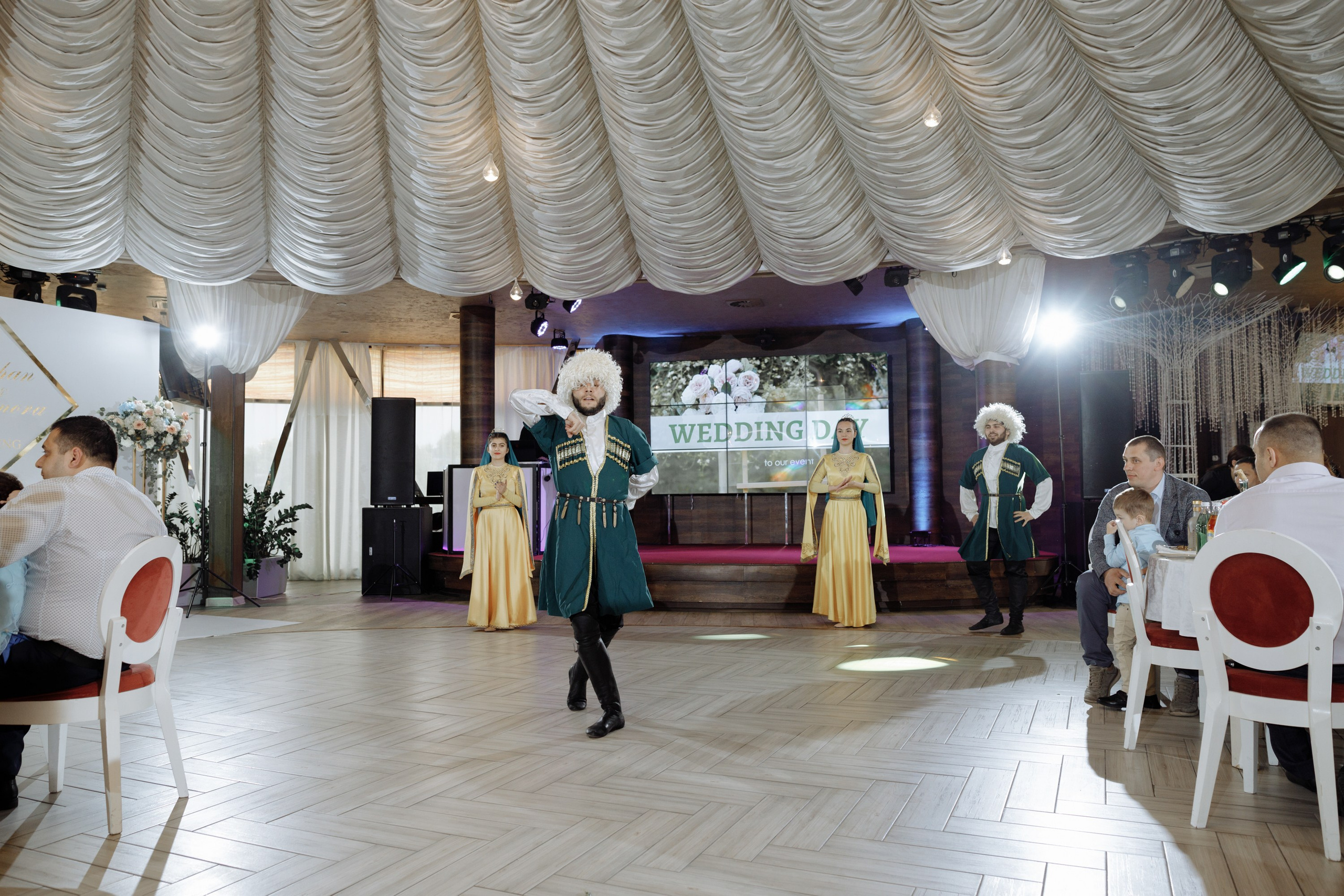 Степан и Элянора (полный день). Свадебный фотограф