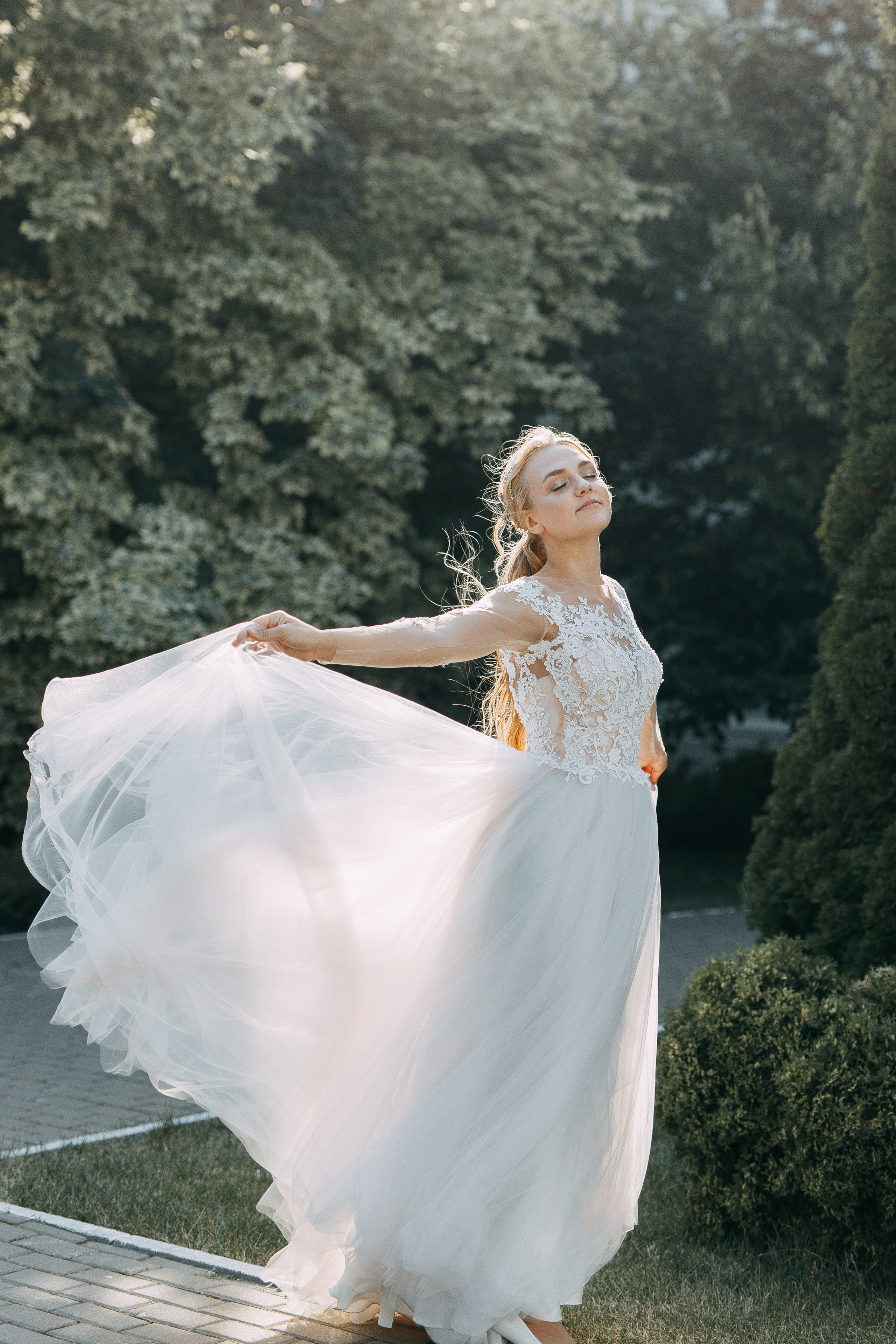 Арина и Ринат. Фото, видео и AI-контент, который продаёт MPStudiо | Сочи Москва Казань