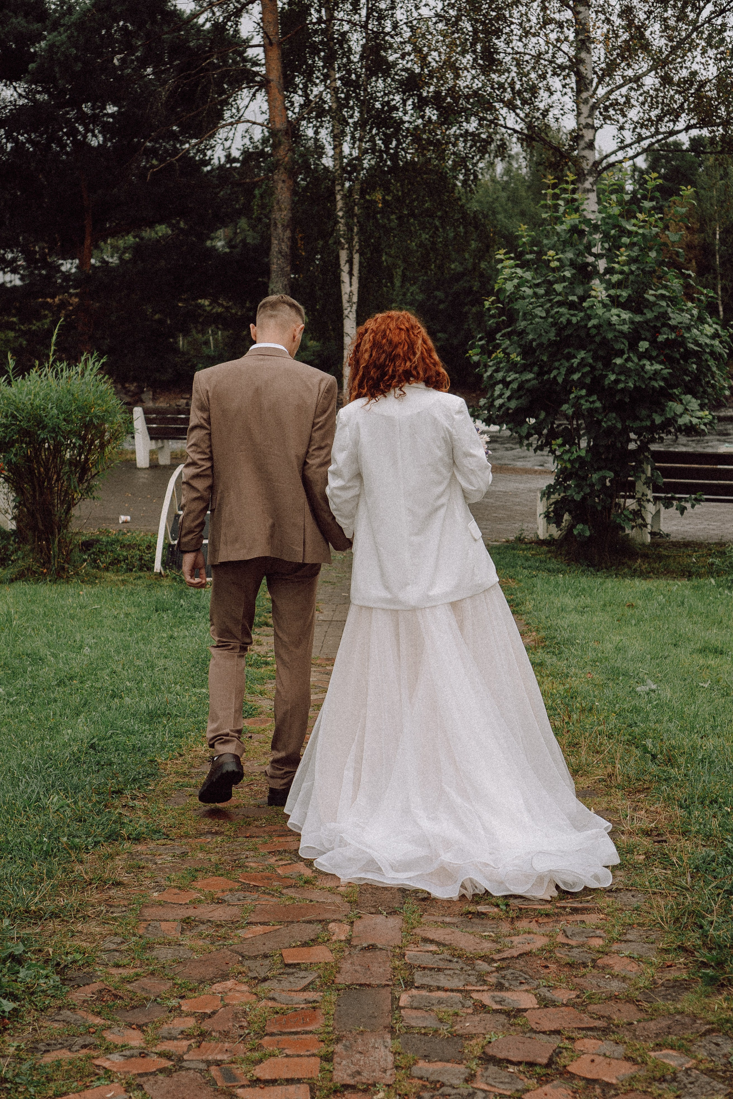 СВАДЕБНАЯ ФОТОСЕССИИЯ ПАРЫ В ГОРОДЕ ПРИОЗЕРСК В СОСНОВОМ ЛЕСУ И С ПИКАПОМ. Профессиональный фотограф, Санкт-Петербург — Виктория Богомолова