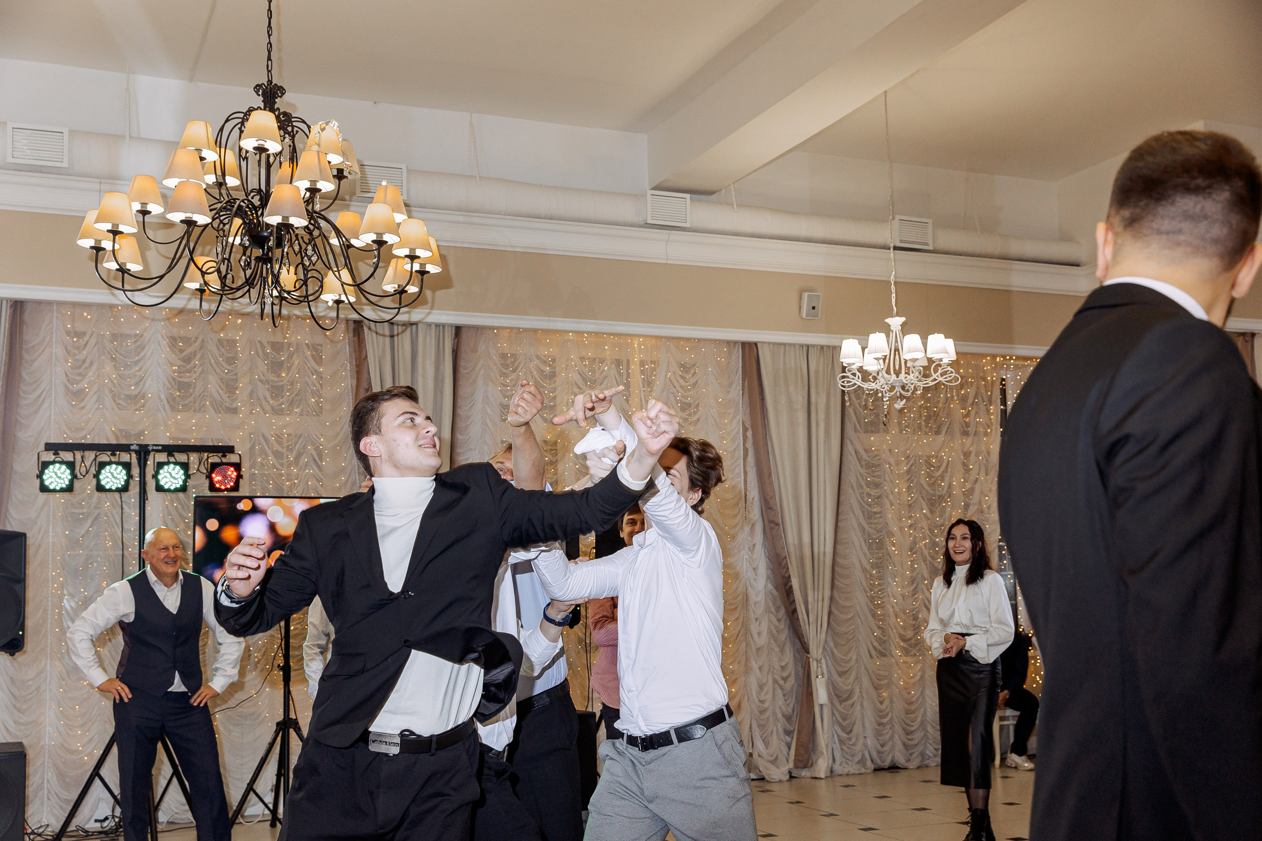 Владислава и Никита. Свадебный и семейный фотограф в Челябинске Юлия Ишимова