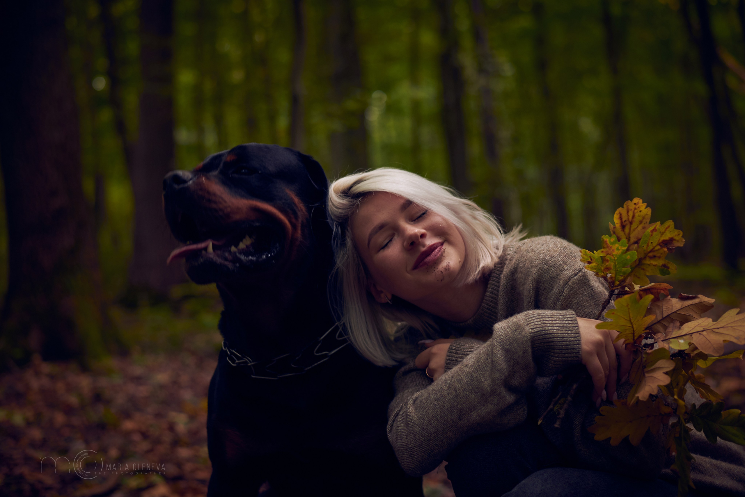 Прогулка с собакой. Фотограф Мария Оленева