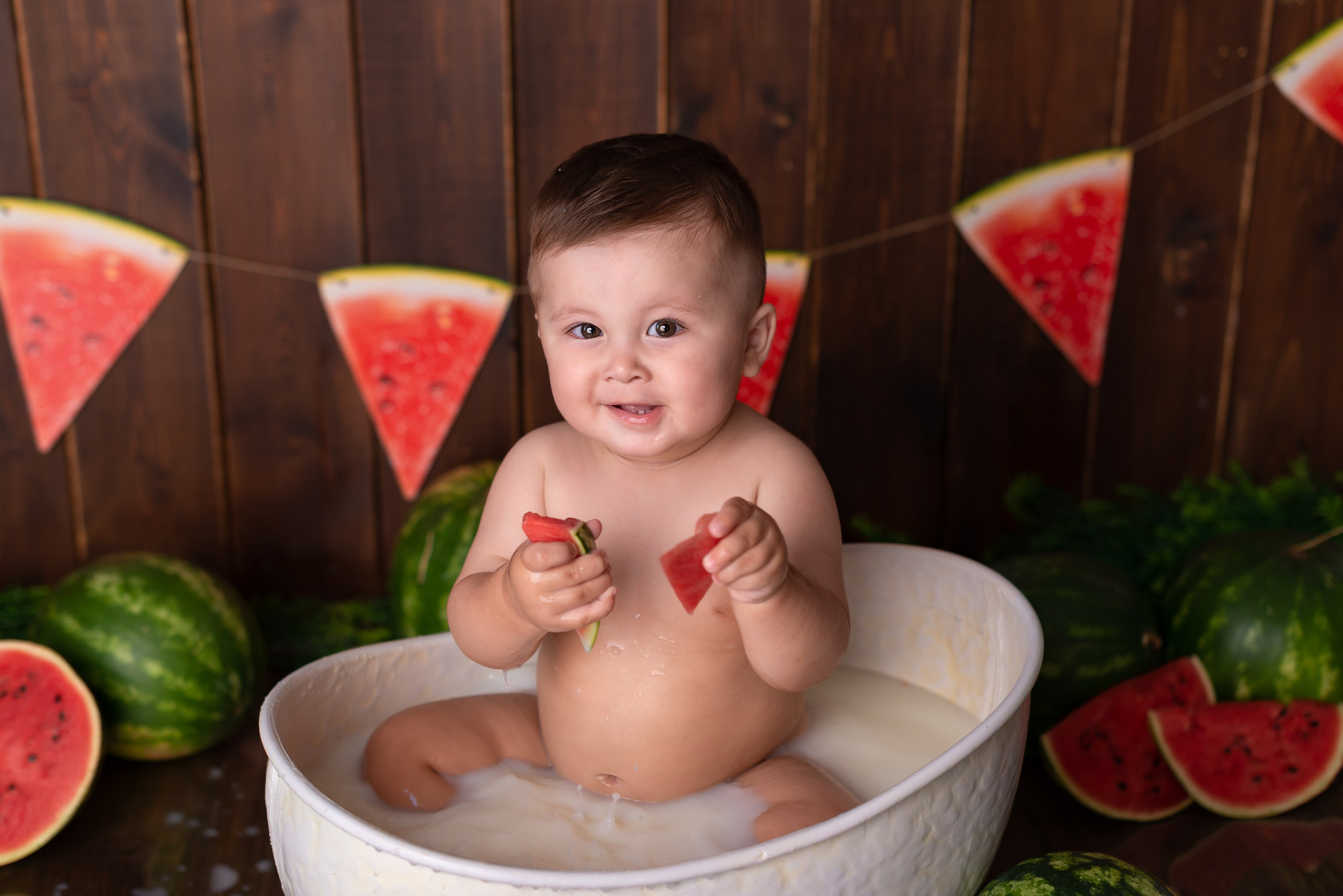 Фотосессия малыша в ванночке. Детская фотостудия «Мандаринка» | Детский фотограф Краснодар