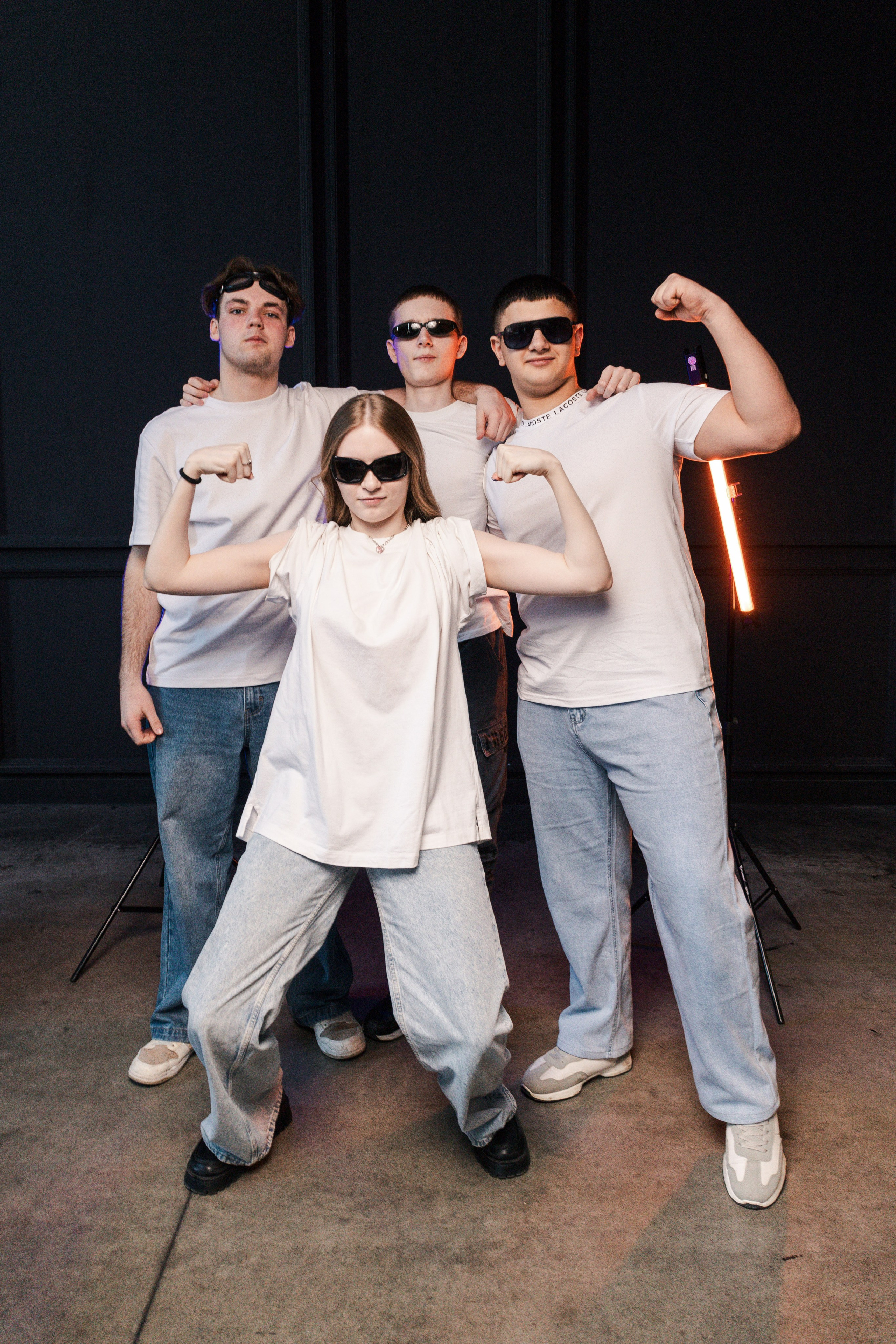 9 класс в студии. Фотограф Елена Балакина (Челябинск)