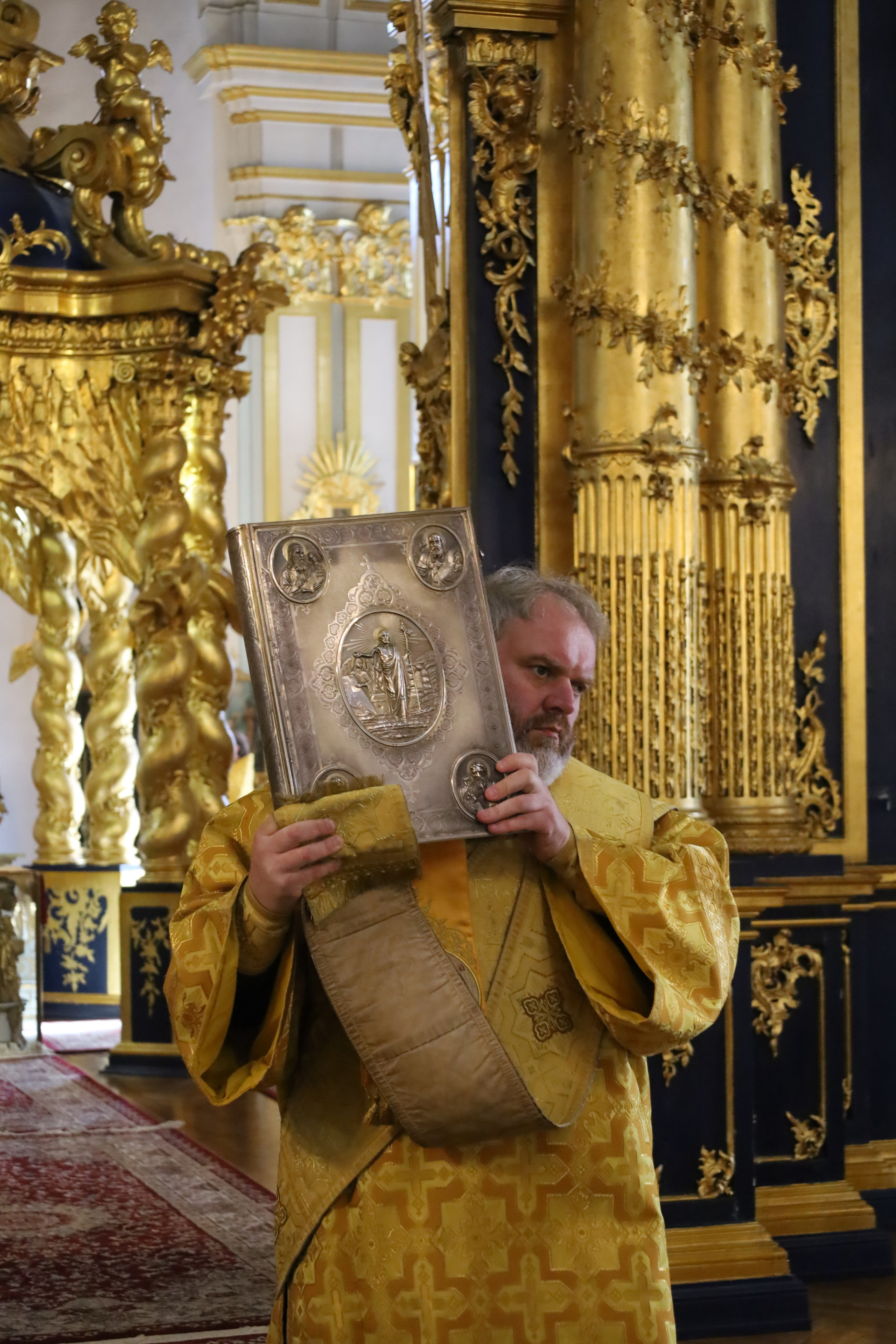 НЕДЕЛЯ 15-Я ПО ПЯТИДЕСЯТНИЦЕ. НИКОЛО-БОГОЯВЛЕНСКИЙ МОРСКОЙ СОБОР