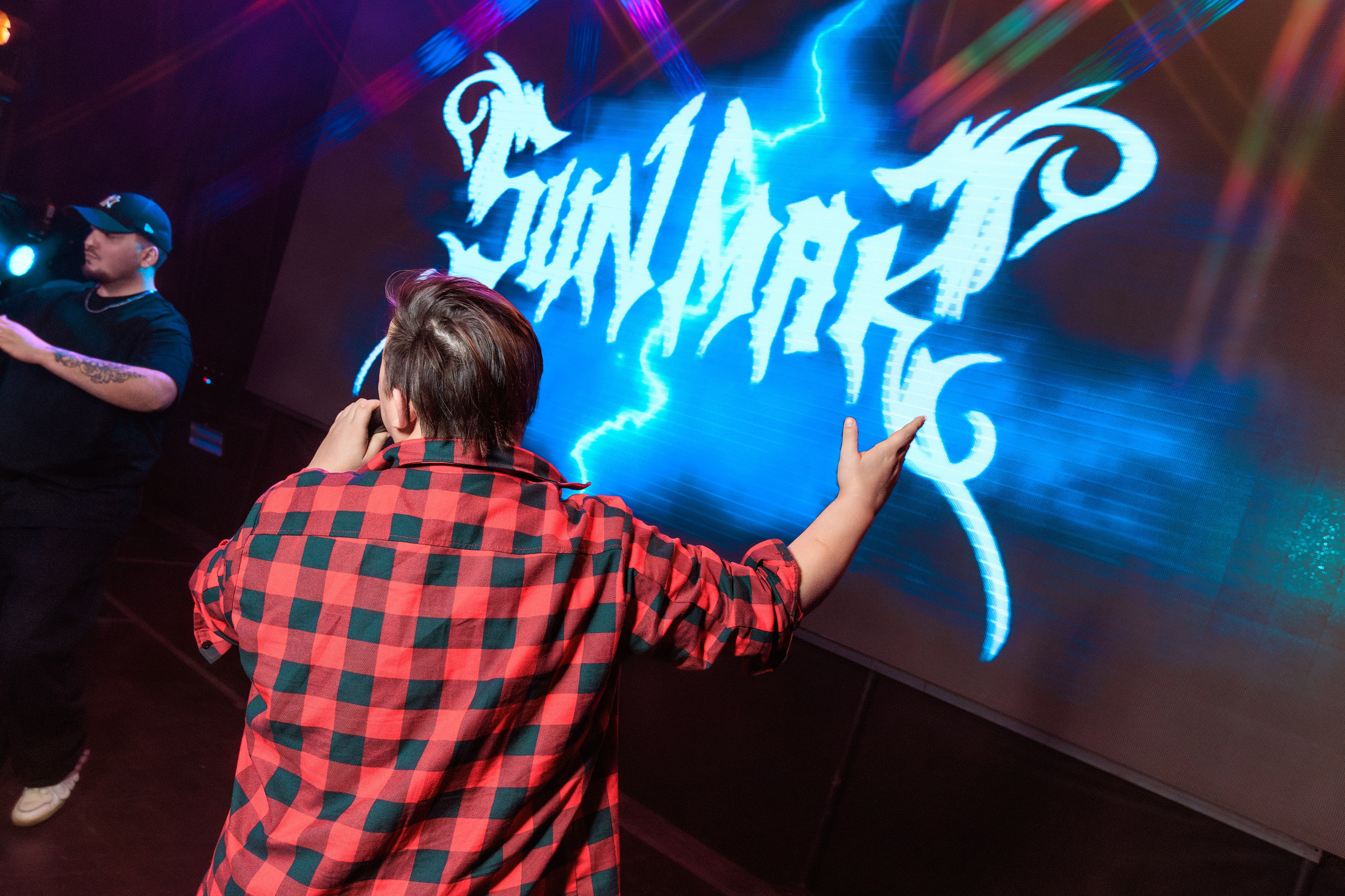 Y2K. Репортажный фотограф Екатеринбург | Яркий, качественный репортаж | Концерты, клубы, репортаж, праздники, корпоративы