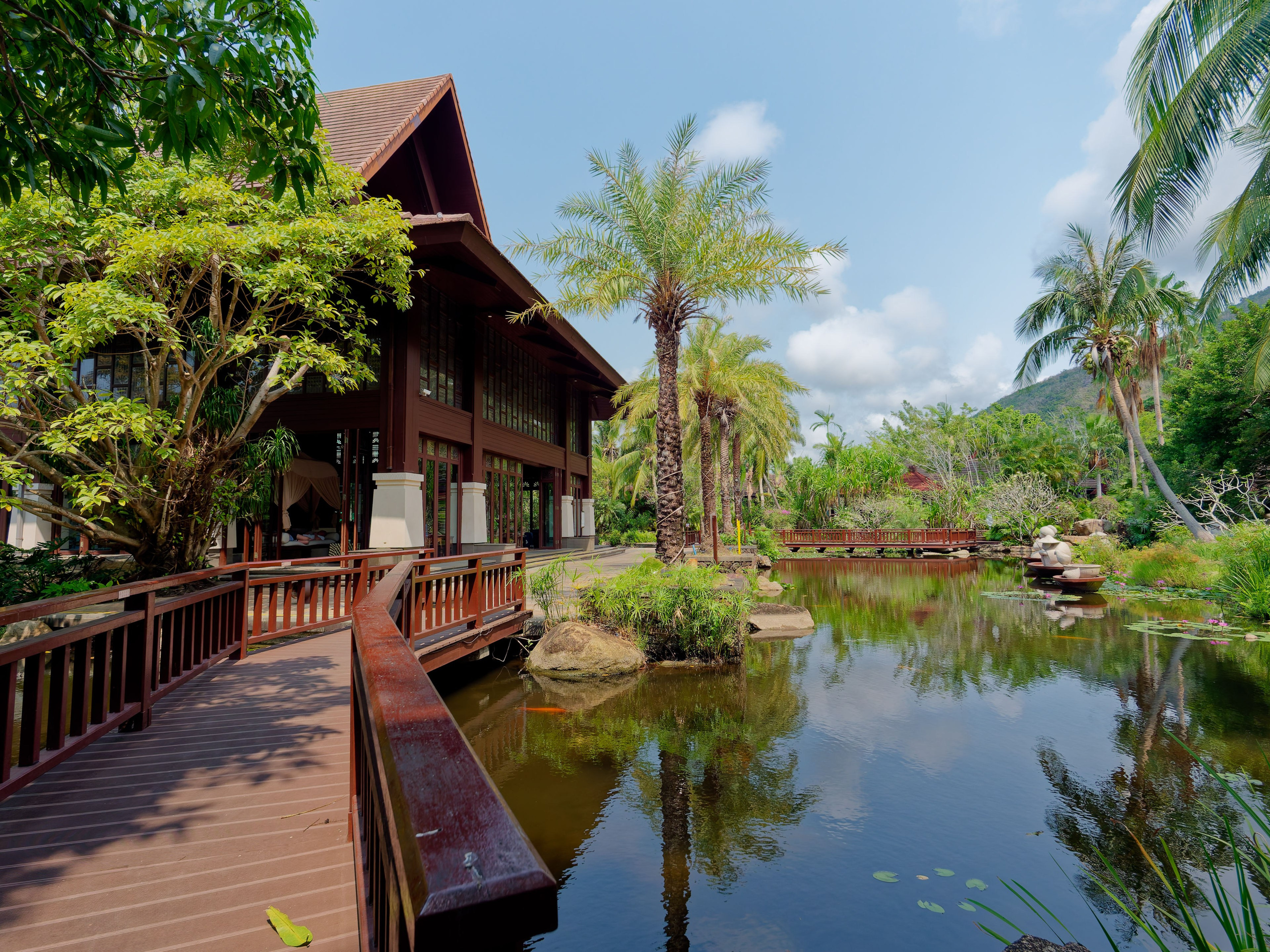 Хайнань 2026, отель «Stony Brook Villa Jianguo Resort Sanya 4*». Фотопрогулки по Миру