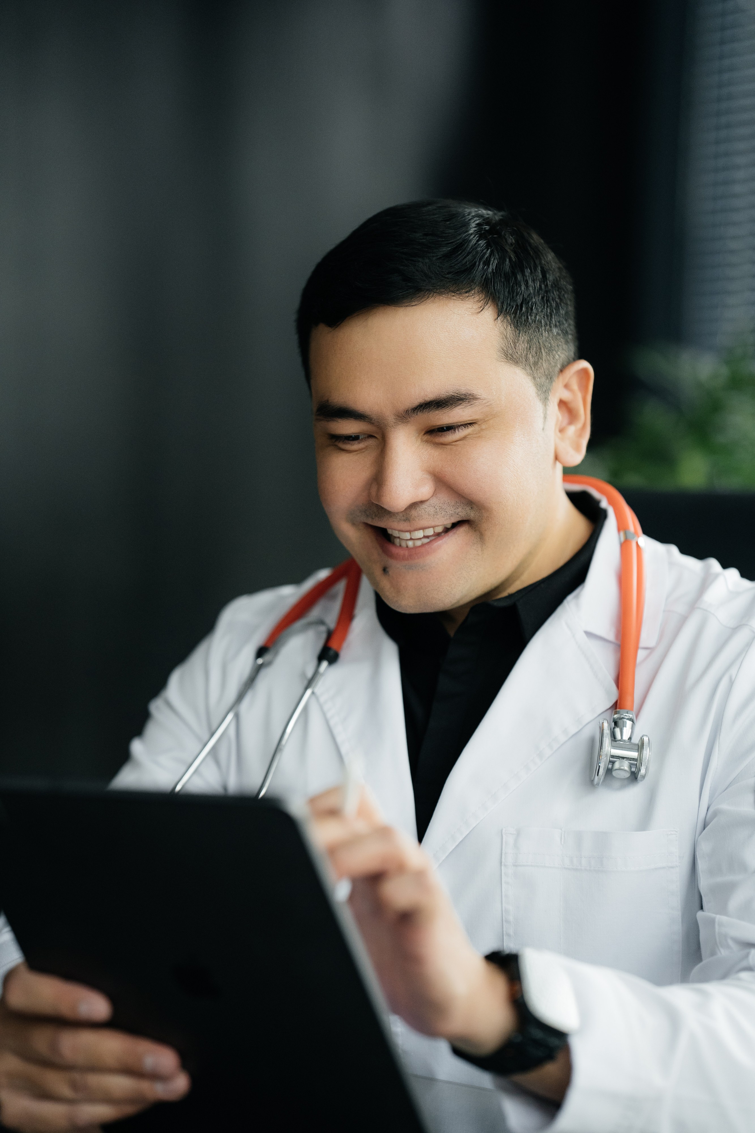 Бизнес портреты. Свадебный фотограф алматы Шожебаев Кайрат