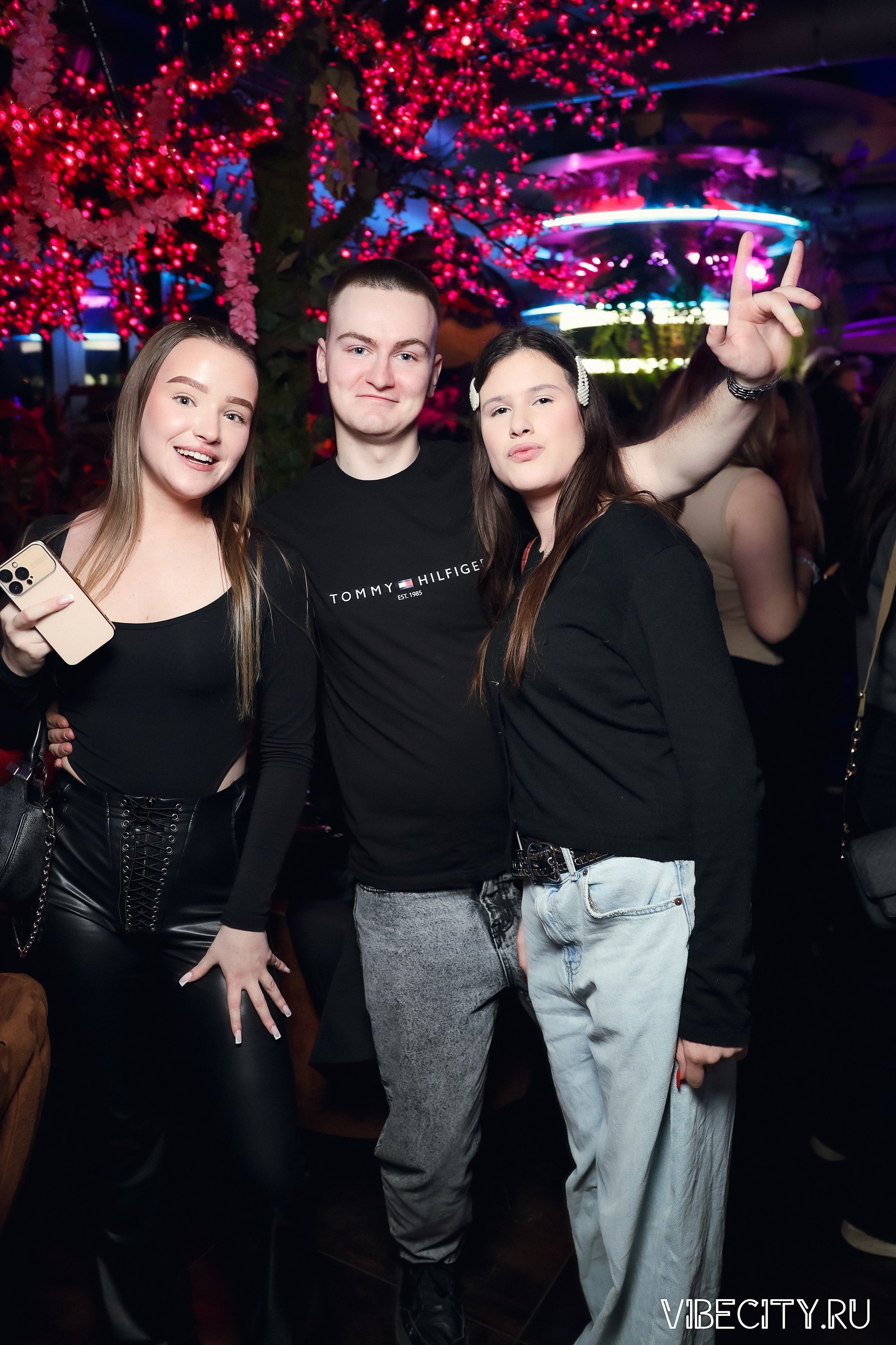 DOUBLE U. VIBECITY.RU Вайб Сити Ру Фоторепортажи Фотоотчеты Калининград