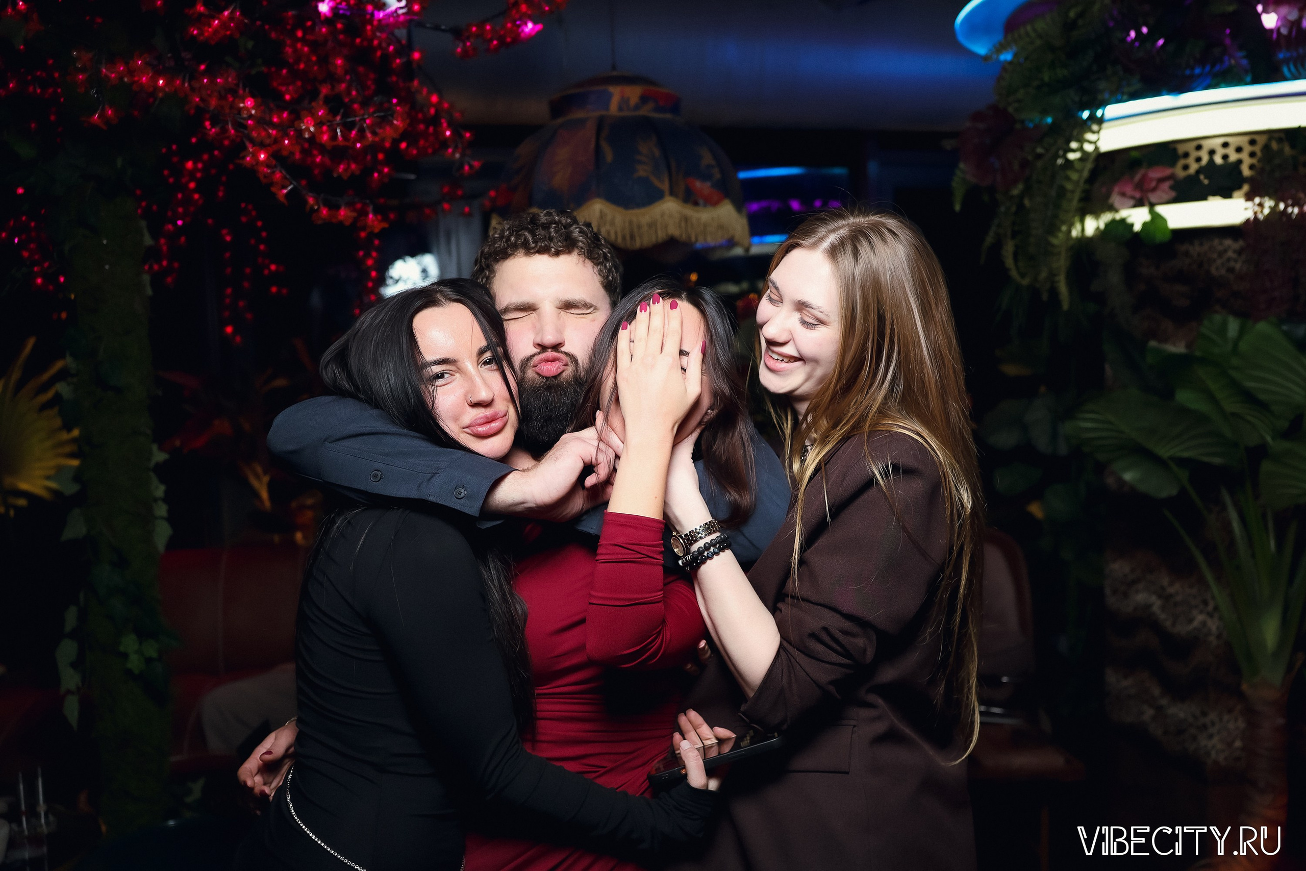 DOUBLE U. VIBECITY.RU Вайб Сити Ру Фоторепортажи Фотоотчеты Калининград