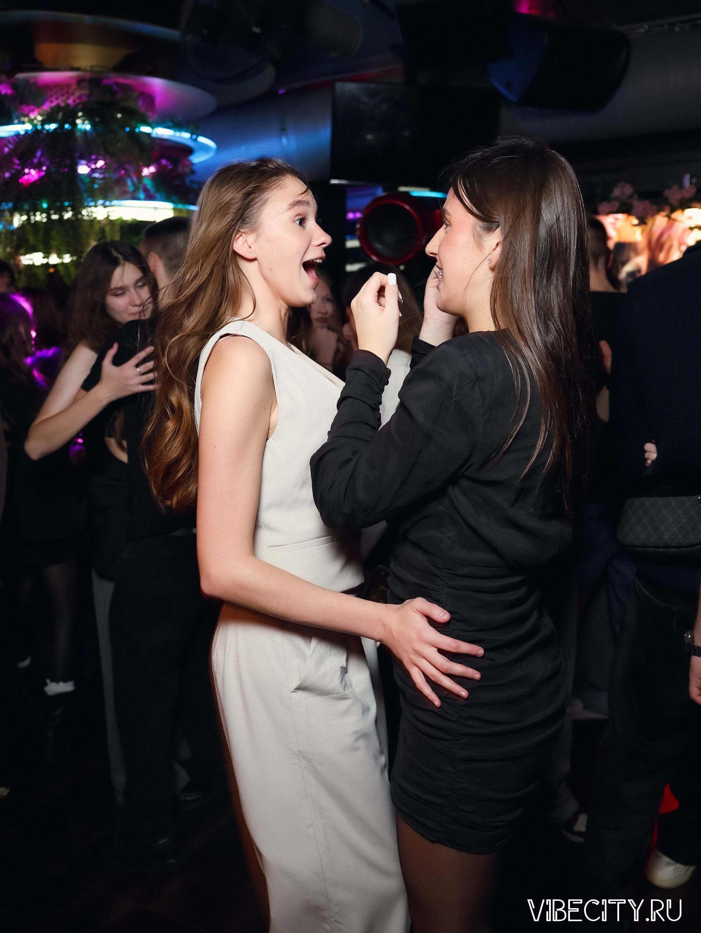 DOUBLE U. VIBECITY.RU Вайб Сити Ру Фоторепортажи Фотоотчеты Калининград