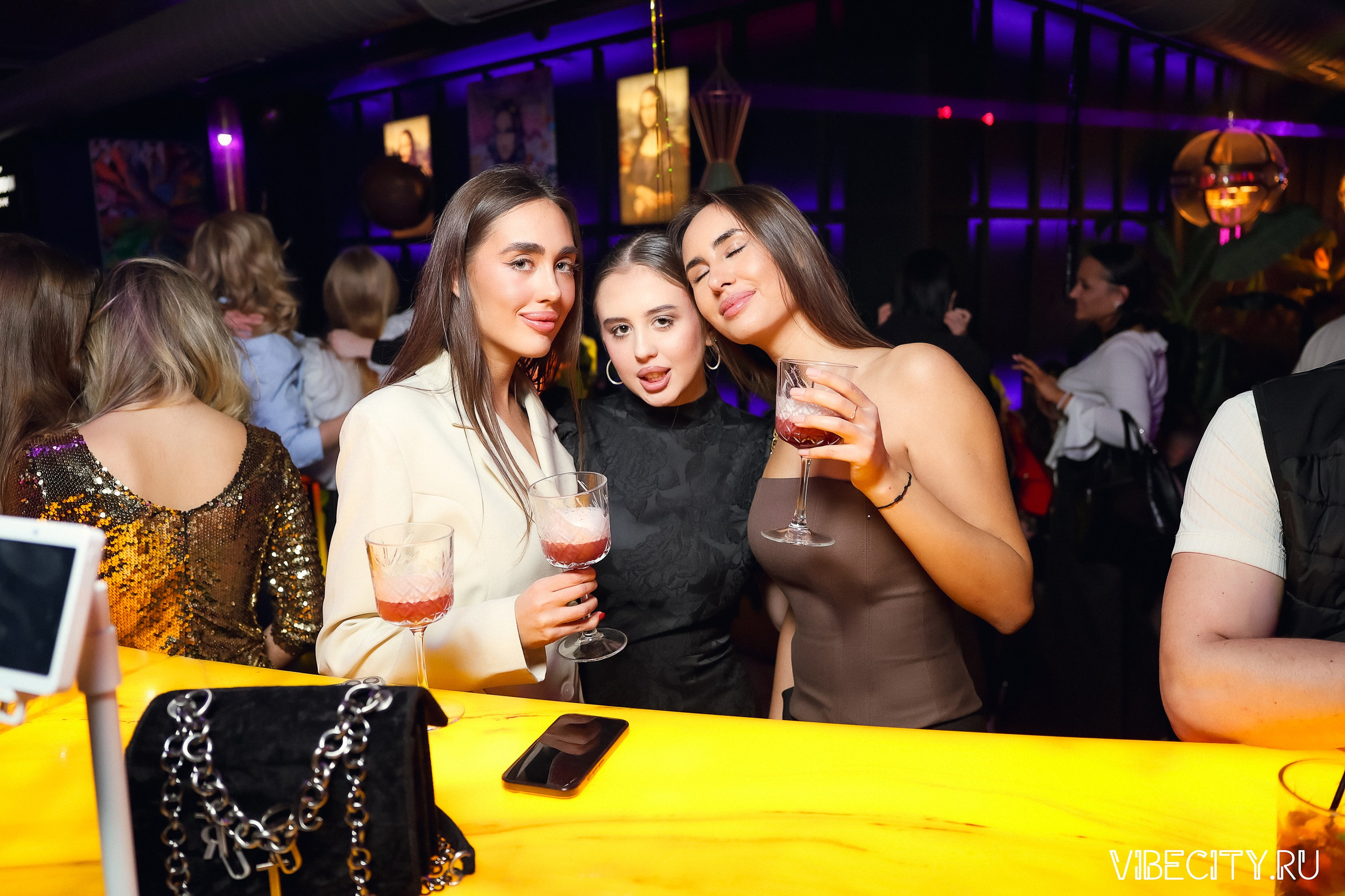 DOUBLE U. VIBECITY.RU Вайб Сити Ру Фоторепортажи Фотоотчеты Калининград