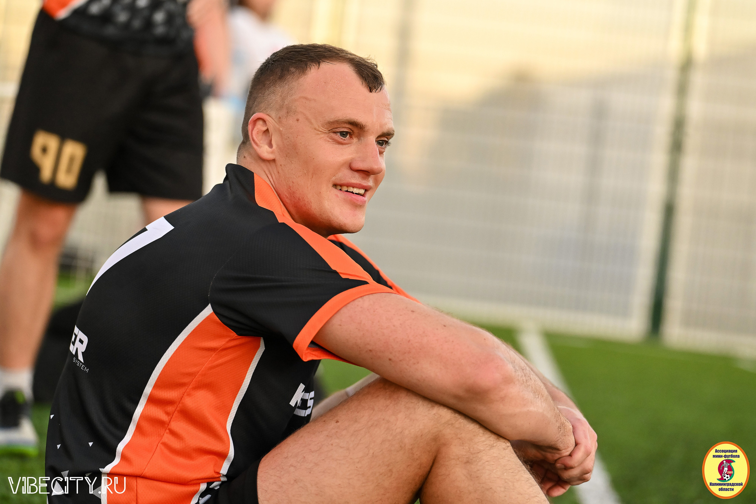 ИГРЫ МИНИ-ФУТБОЛЬНОЙ И КОРПОРАТИВНОЙ ЛИГИ. VIBECITY.RU Вайб Сити Ру Фоторепортажи Фотоотчеты Калининград
