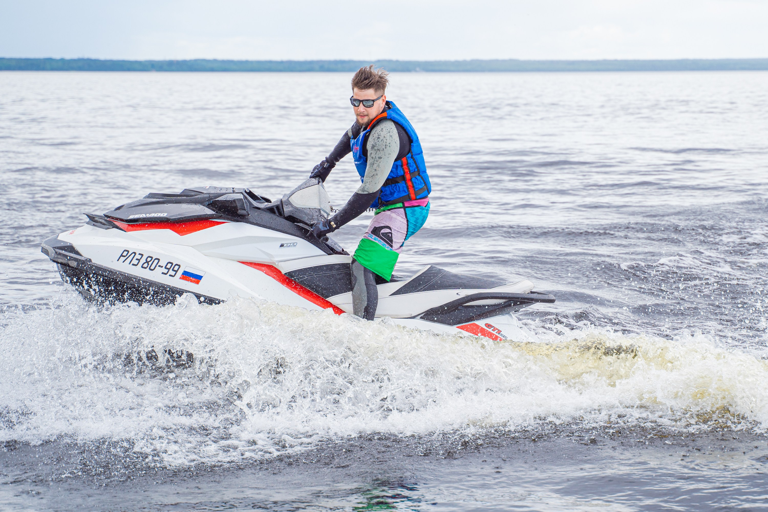 Гидровыезд в Коневский мужской монастырь. Свадебный, семейный, портретный, репортажный фотограф в Санкт-Петербурге