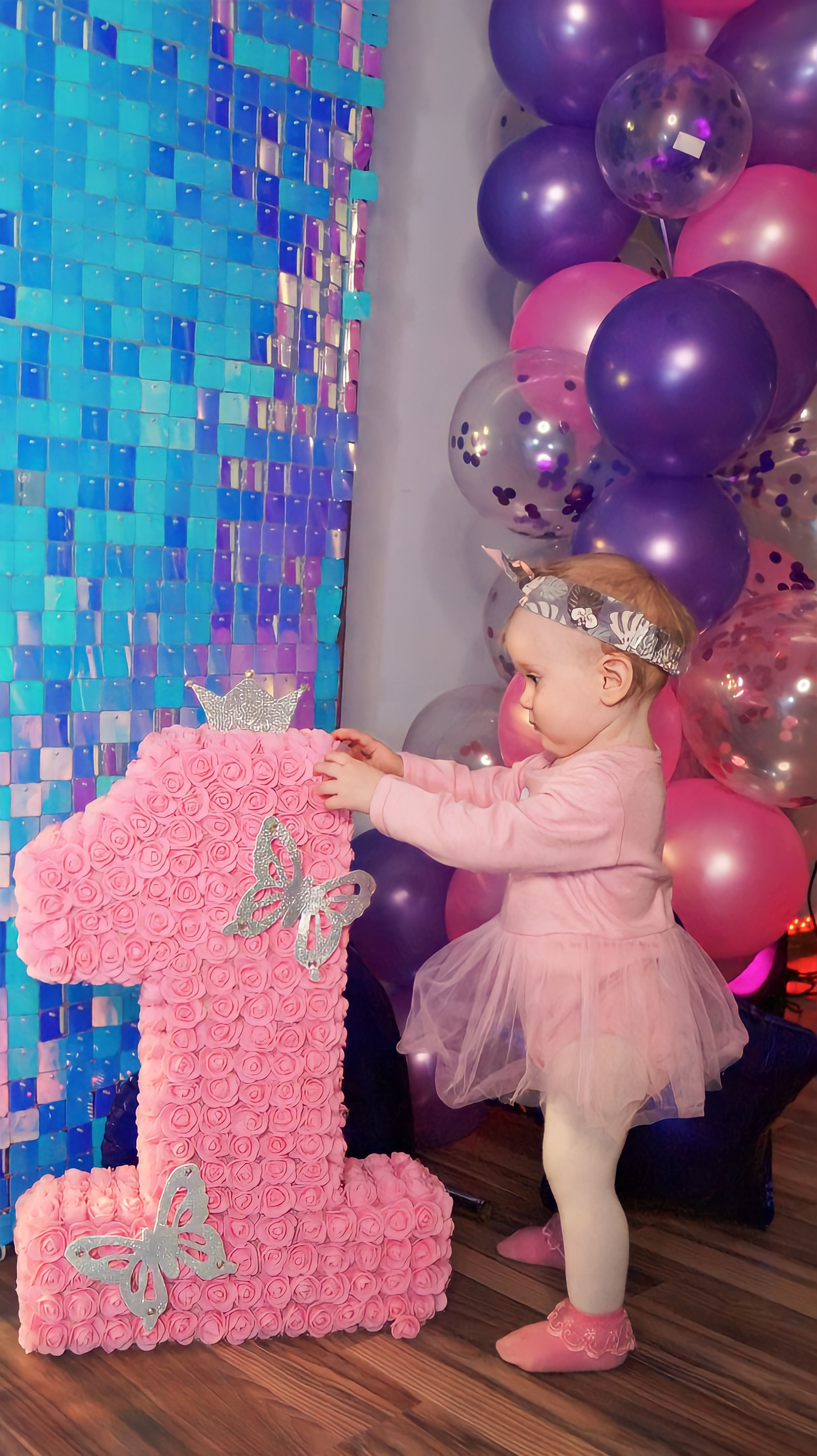 Годик малышке. Фотограф в Санкт-Петербурге