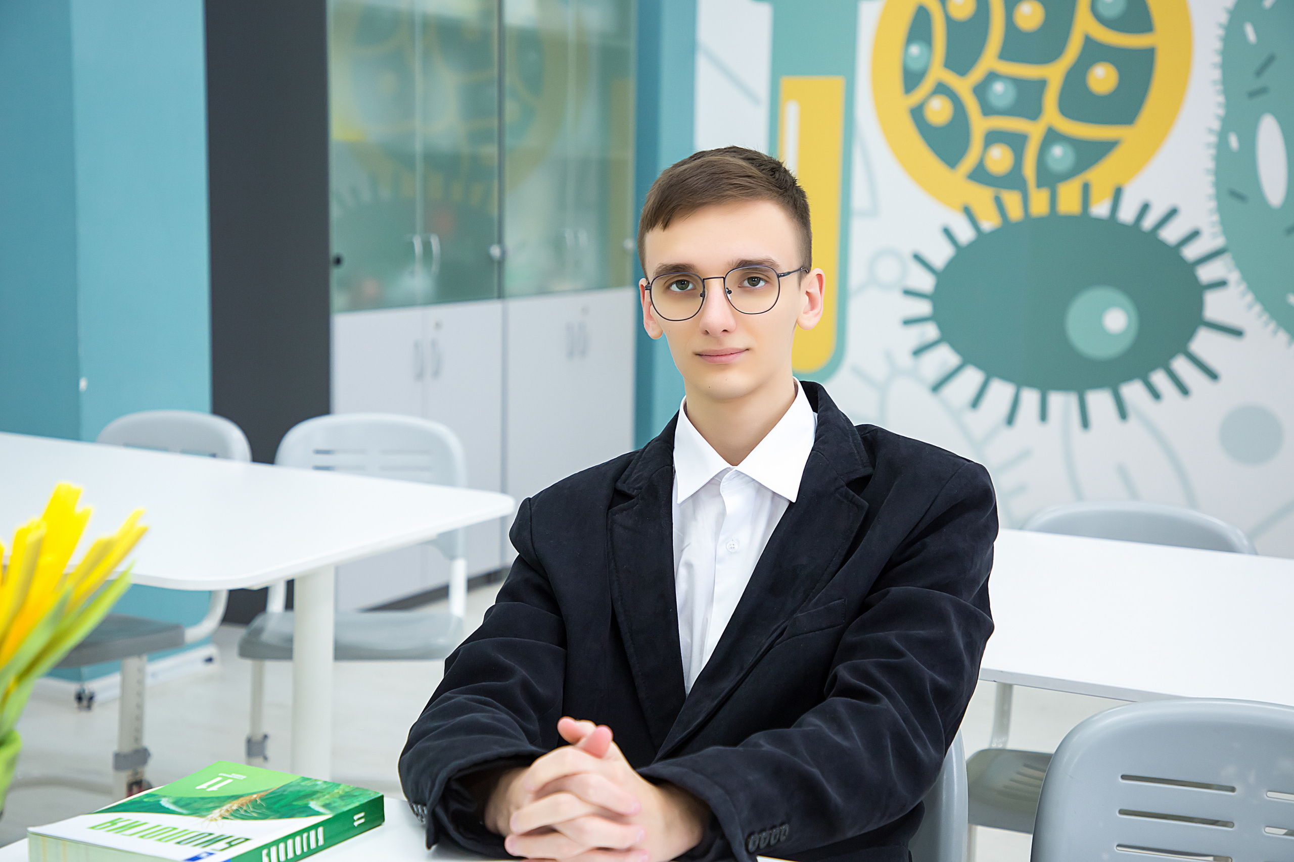 Лидер Гимназия. Свадебный и семейный фотограф/видеограф в Краснодаре Наталья Осинская