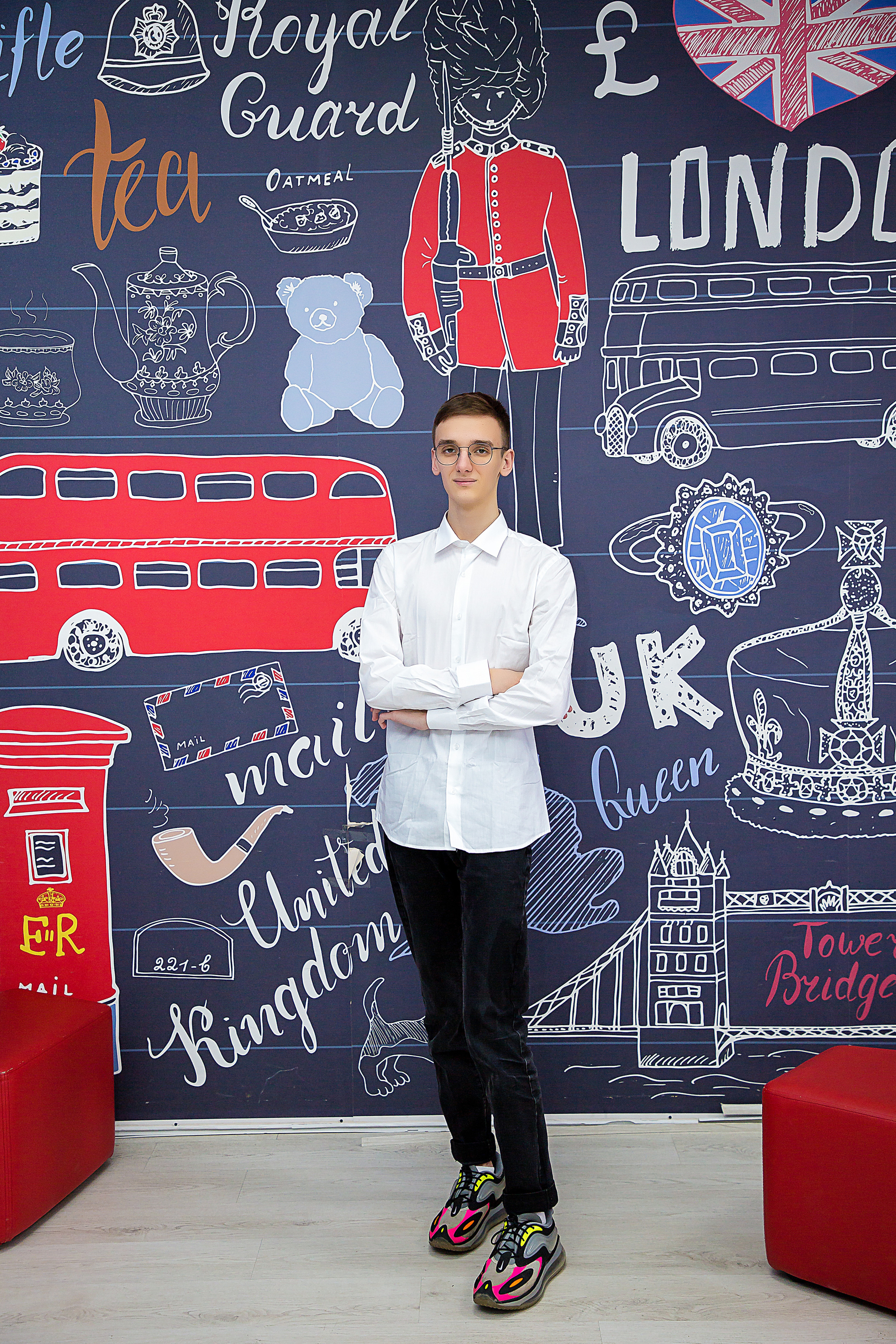 Лидер Гимназия. Свадебный и семейный фотограф/видеограф в Краснодаре Наталья Осинская