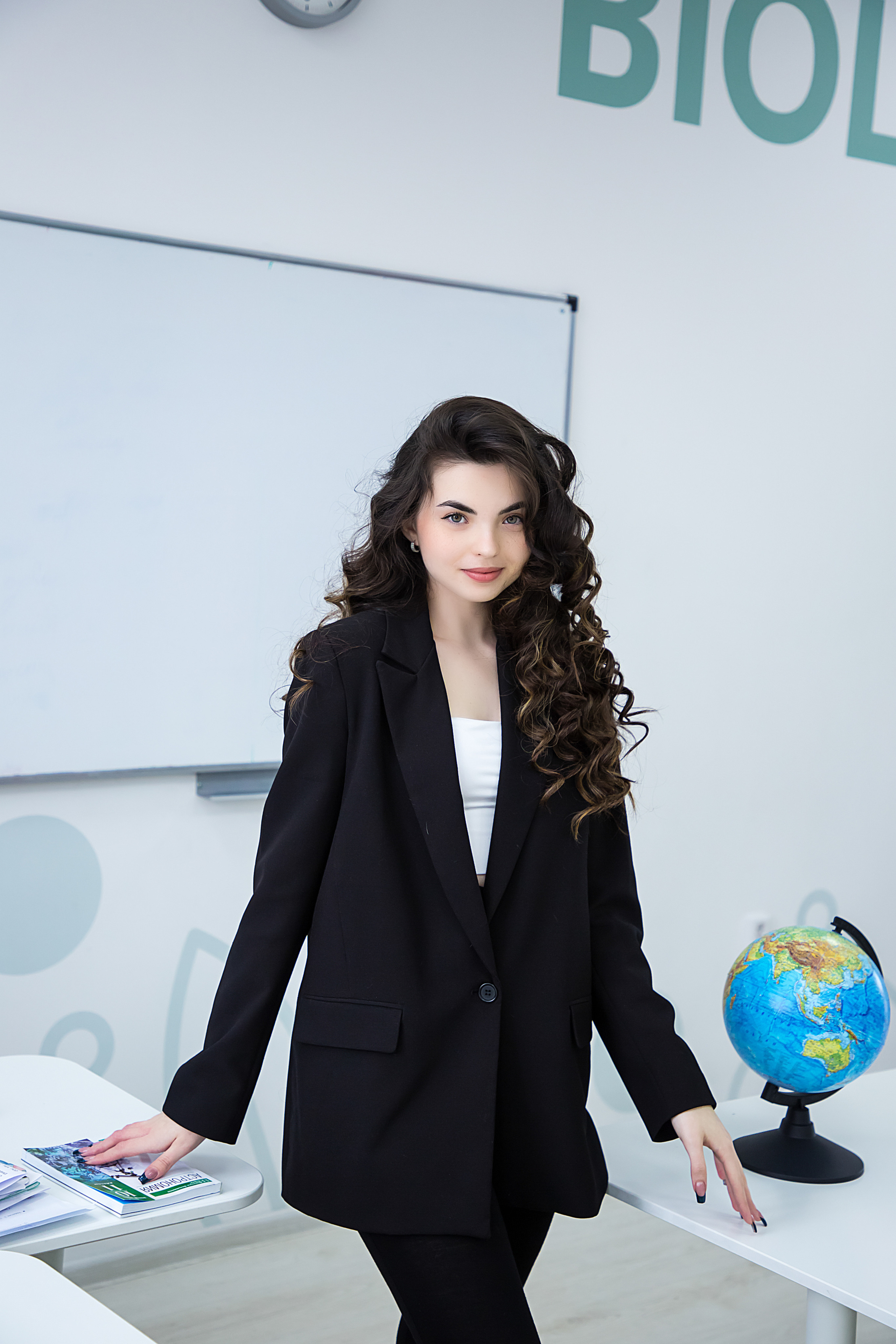 Лидер Гимназия. Свадебный и семейный фотограф/видеограф в Краснодаре Наталья Осинская