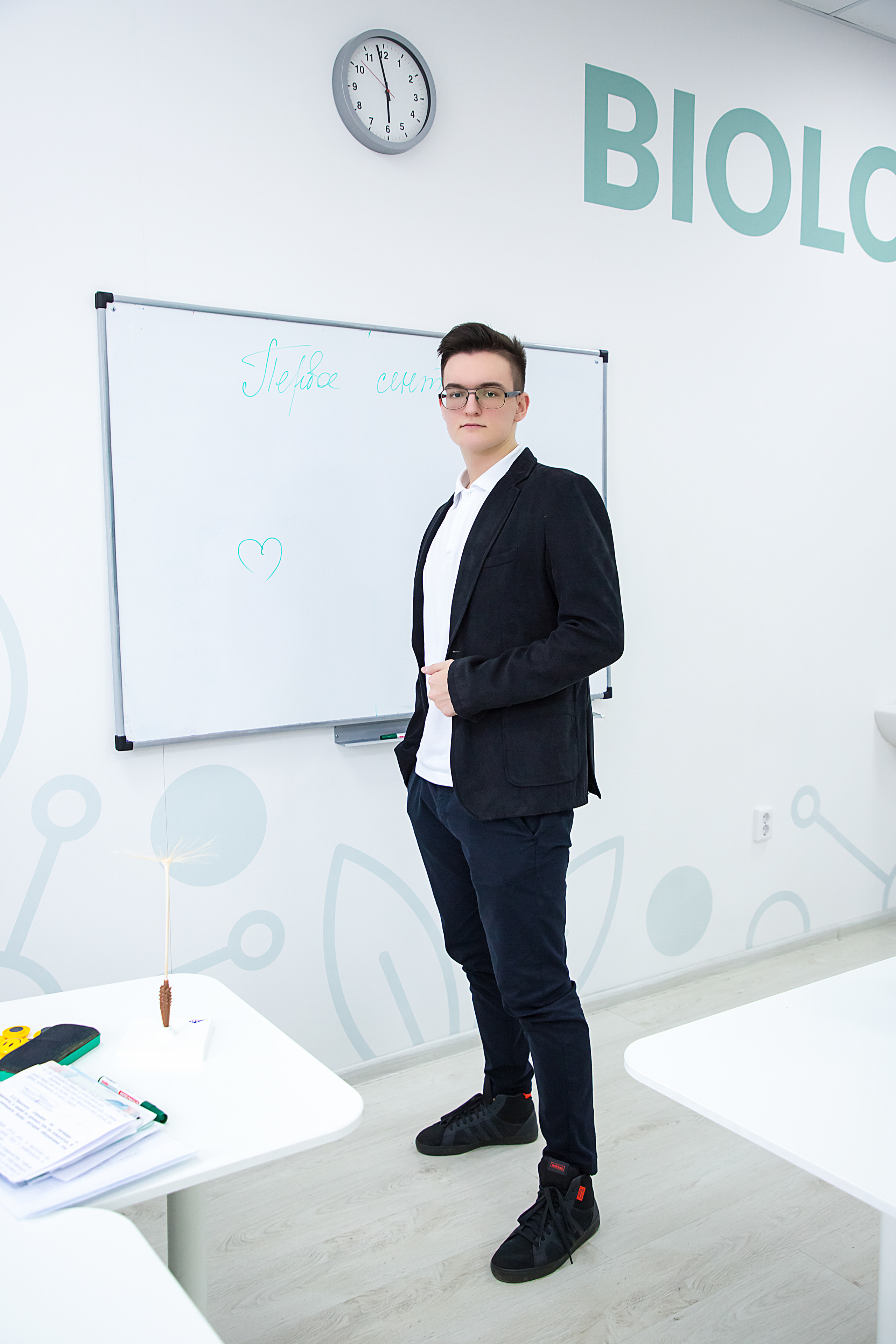 Лидер Гимназия. Свадебный и семейный фотограф/видеограф в Краснодаре Наталья Осинская