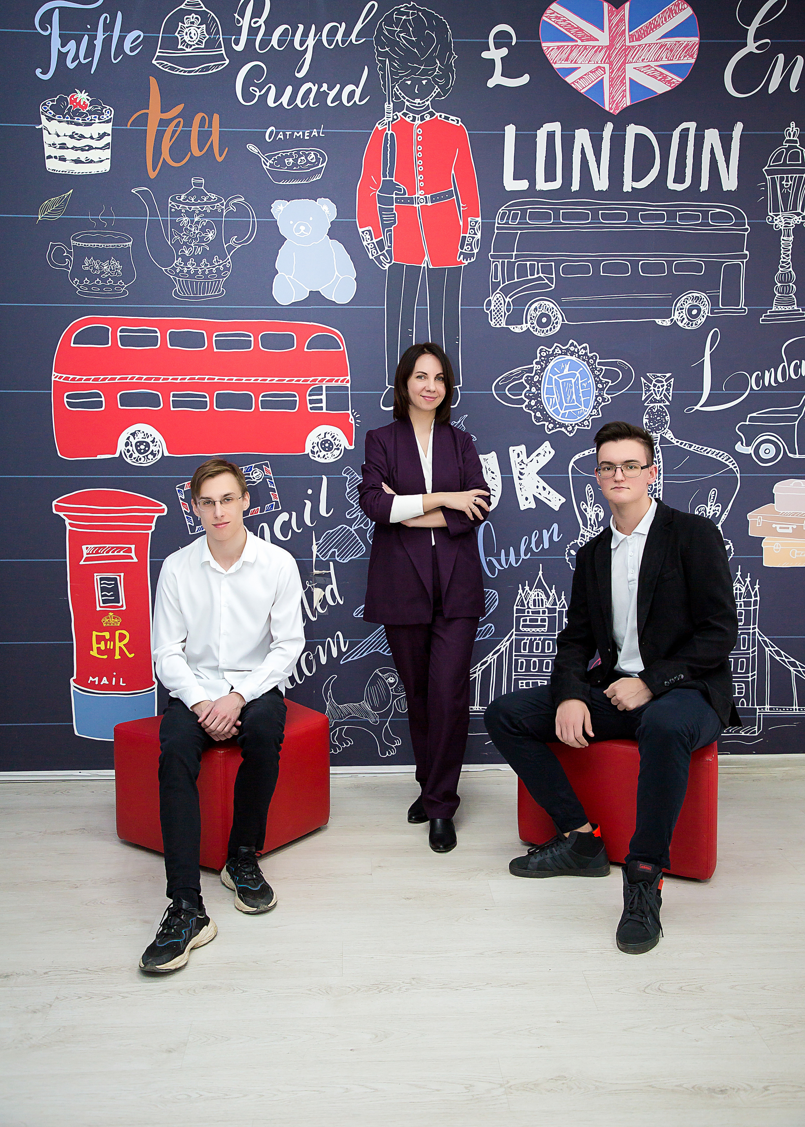 Лидер Гимназия. Свадебный и семейный фотограф/видеограф в Краснодаре Наталья Осинская