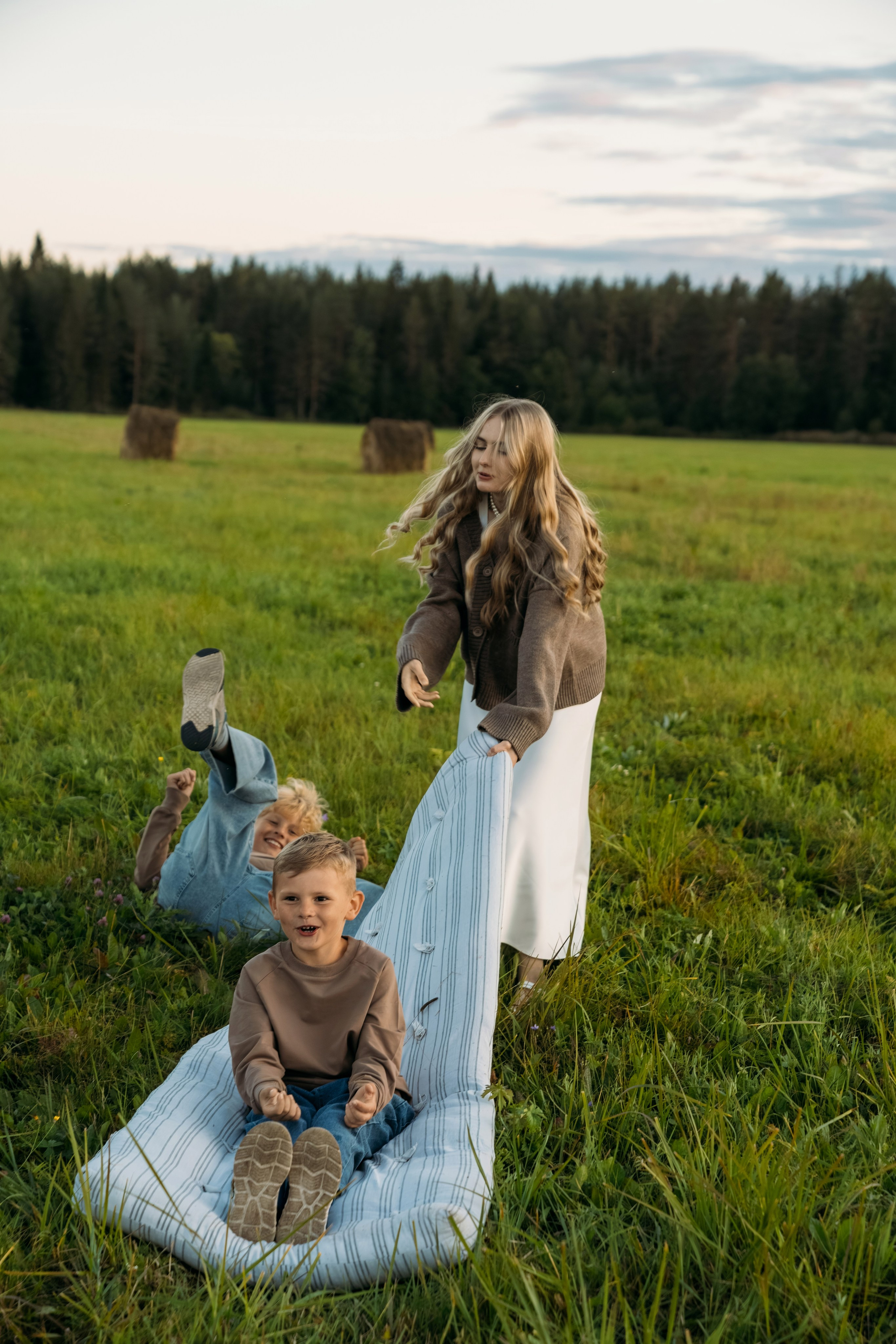 Павел, Юлия, Ярослав, Александра и Иван. Семейный и детский фотограф Плесецк, Мирный Марина Забабурина