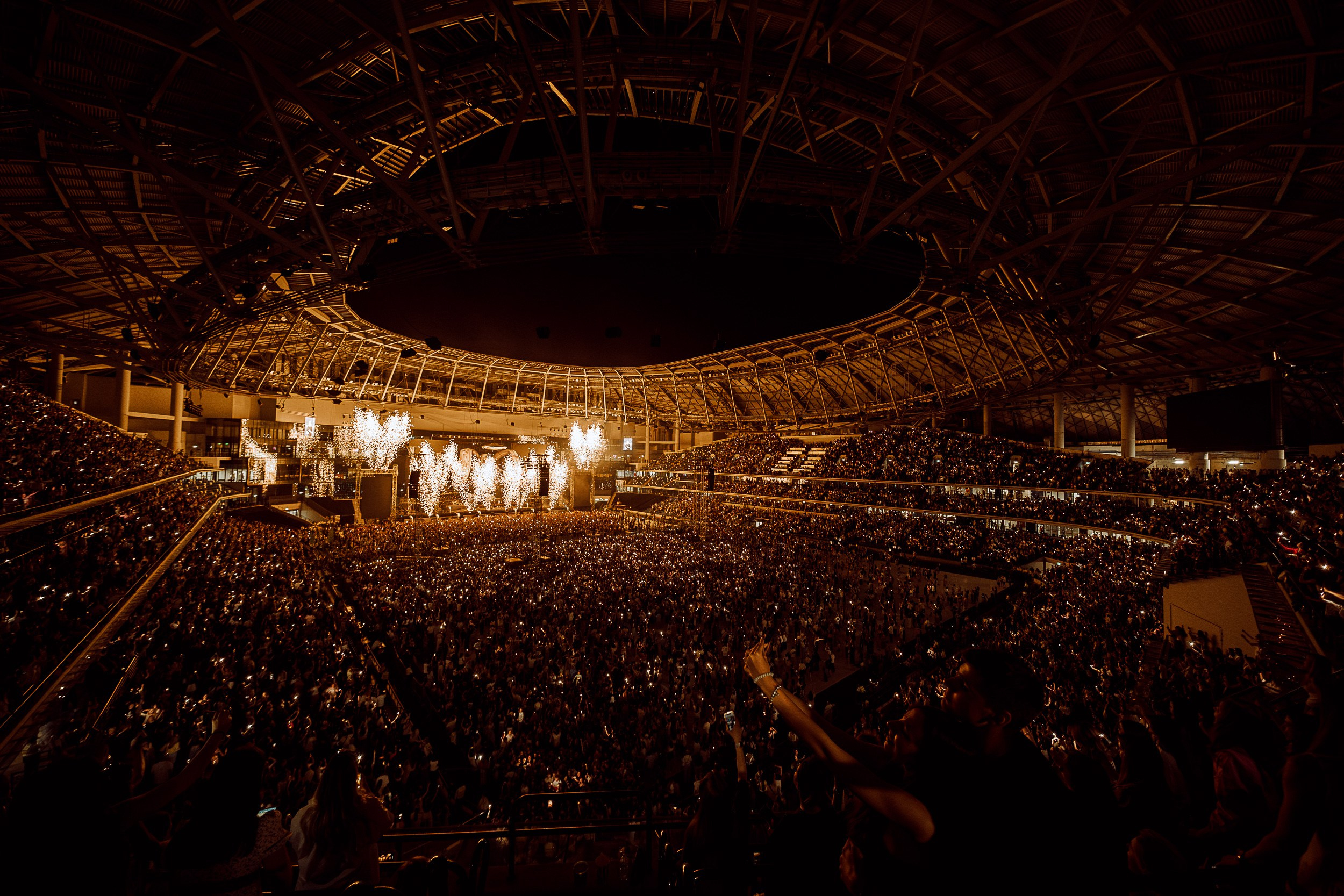 Солдаут Егора Крида в ВТБ Арена. Концертный и портретный фотограф Москва и Санкт-Петербург